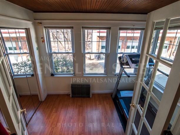 10 Garth Rd, West Roxbury