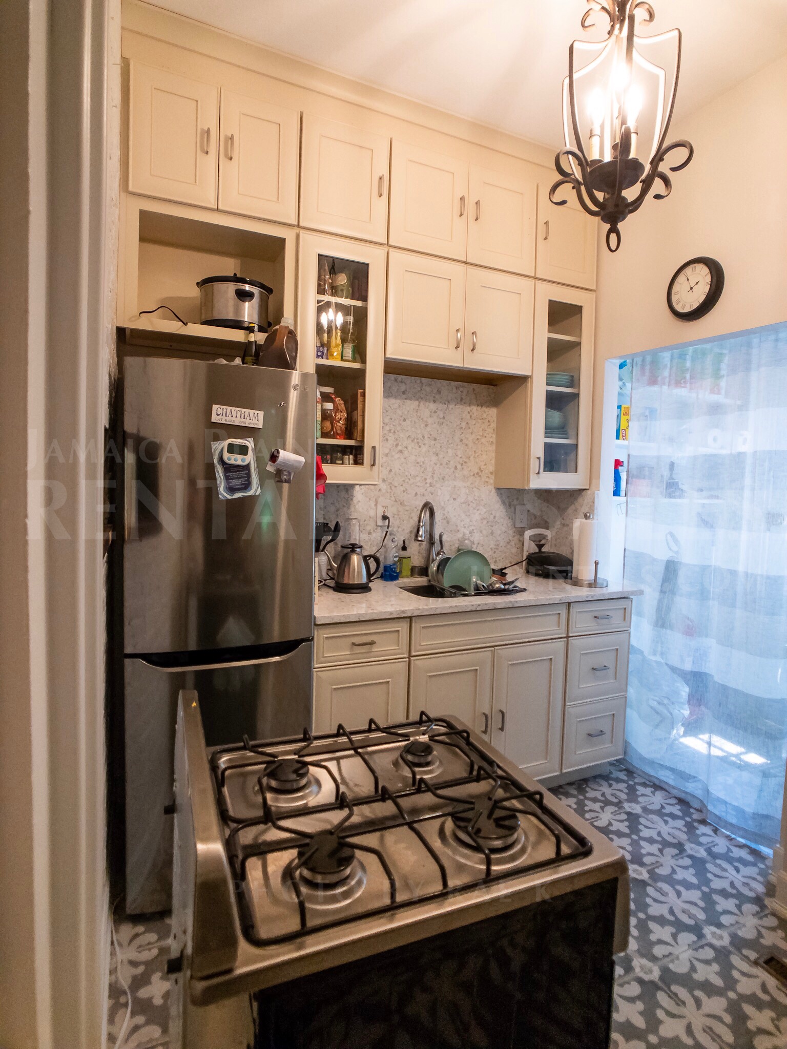 271 Chestnut Ave, Jamaica Plain