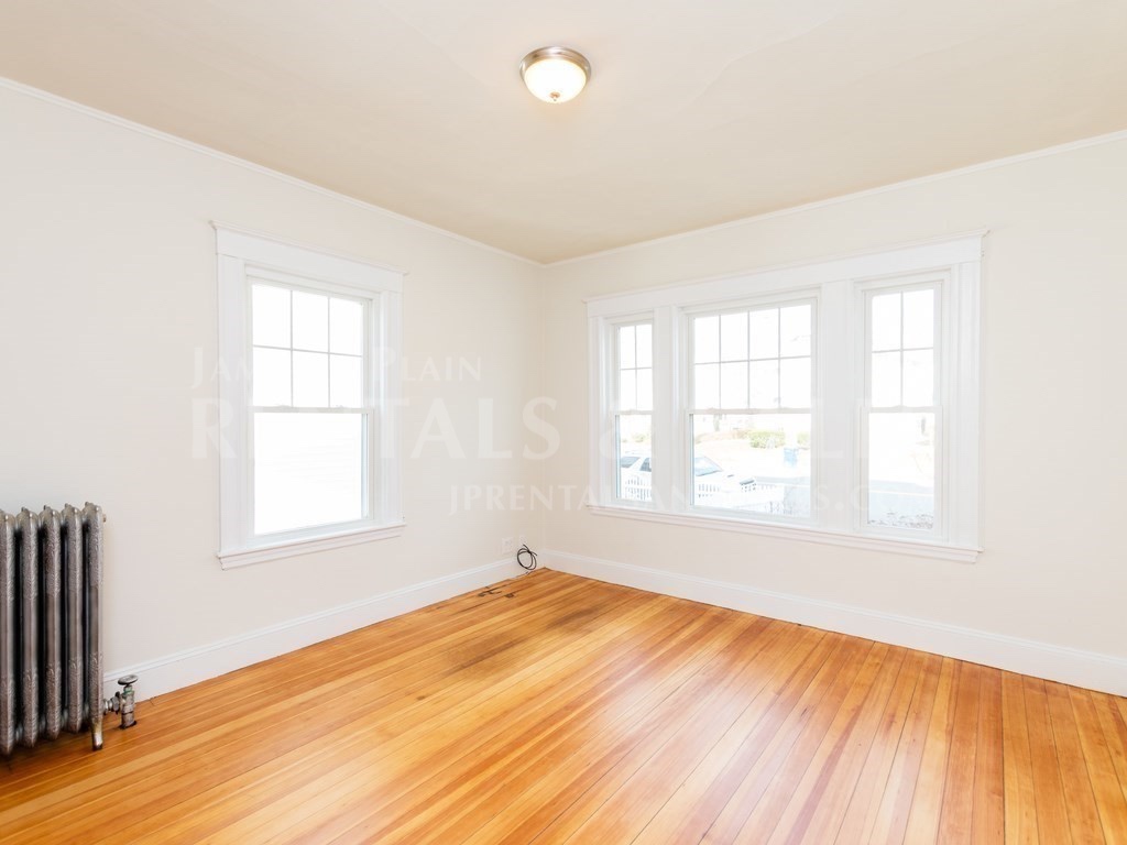 2 bed, 1 bath apartment for rent at 996 South St Unit 1 CO, Roslindale — photo 6 of 11