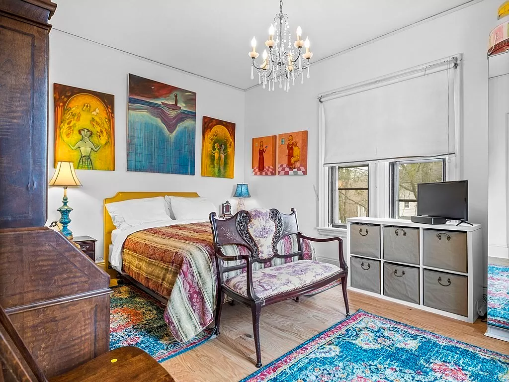 87 Child St, Hyde Park