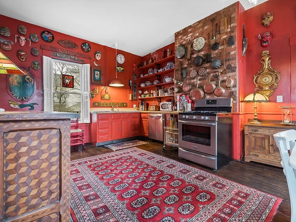 87 Child St, Hyde Park