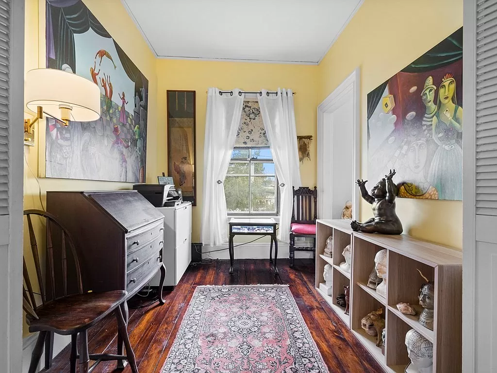 87 Child St, Hyde Park