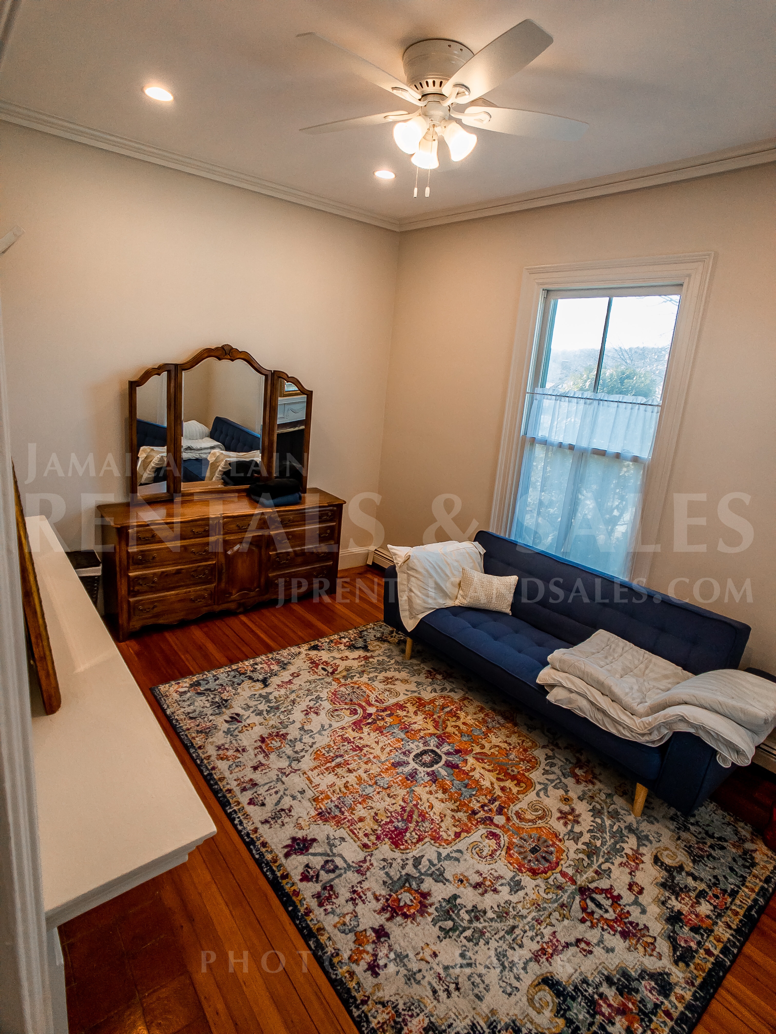 61 Pond St, Jamaica Plain