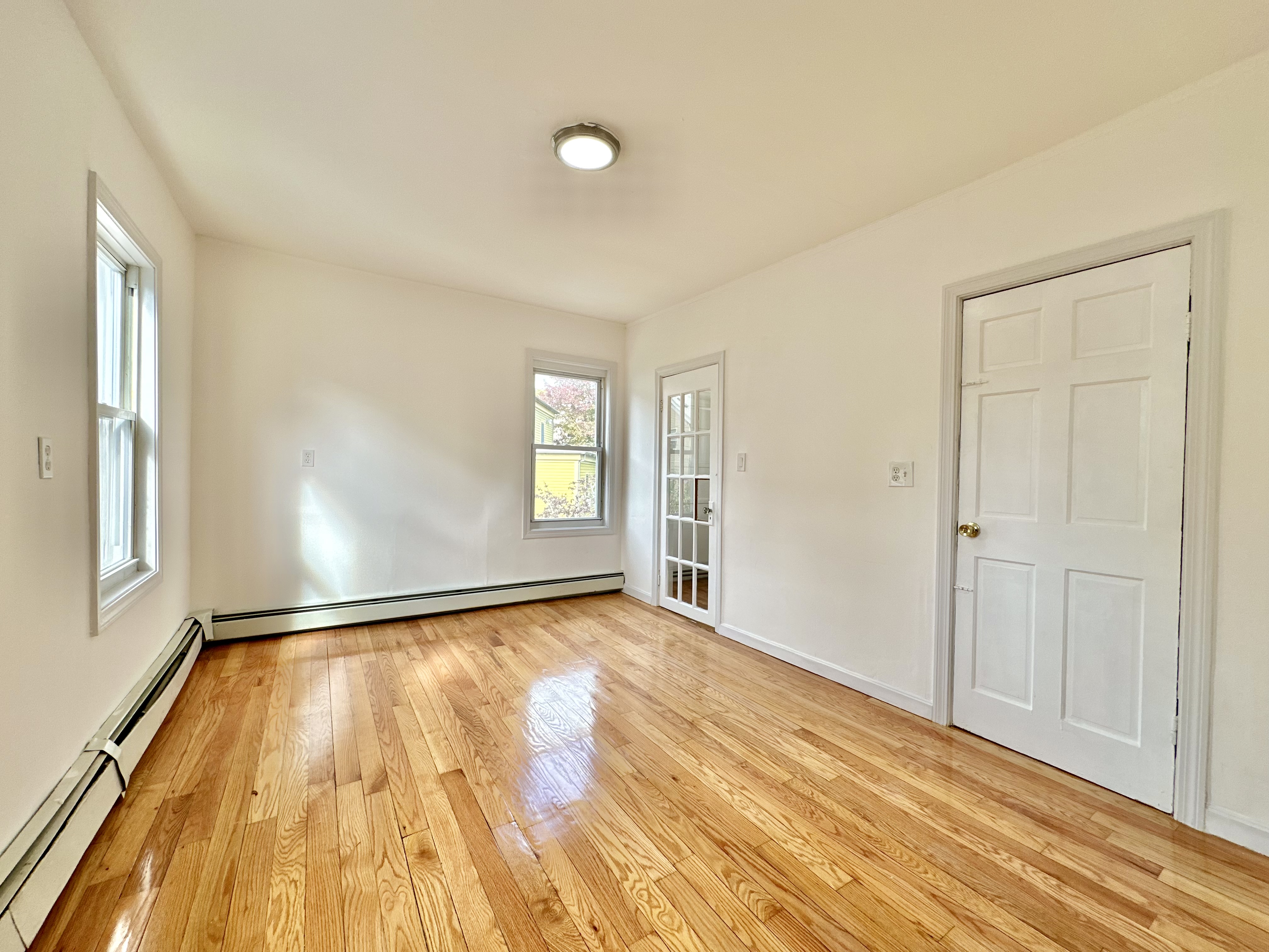 49 Chestnut Ave, Jamaica Plain