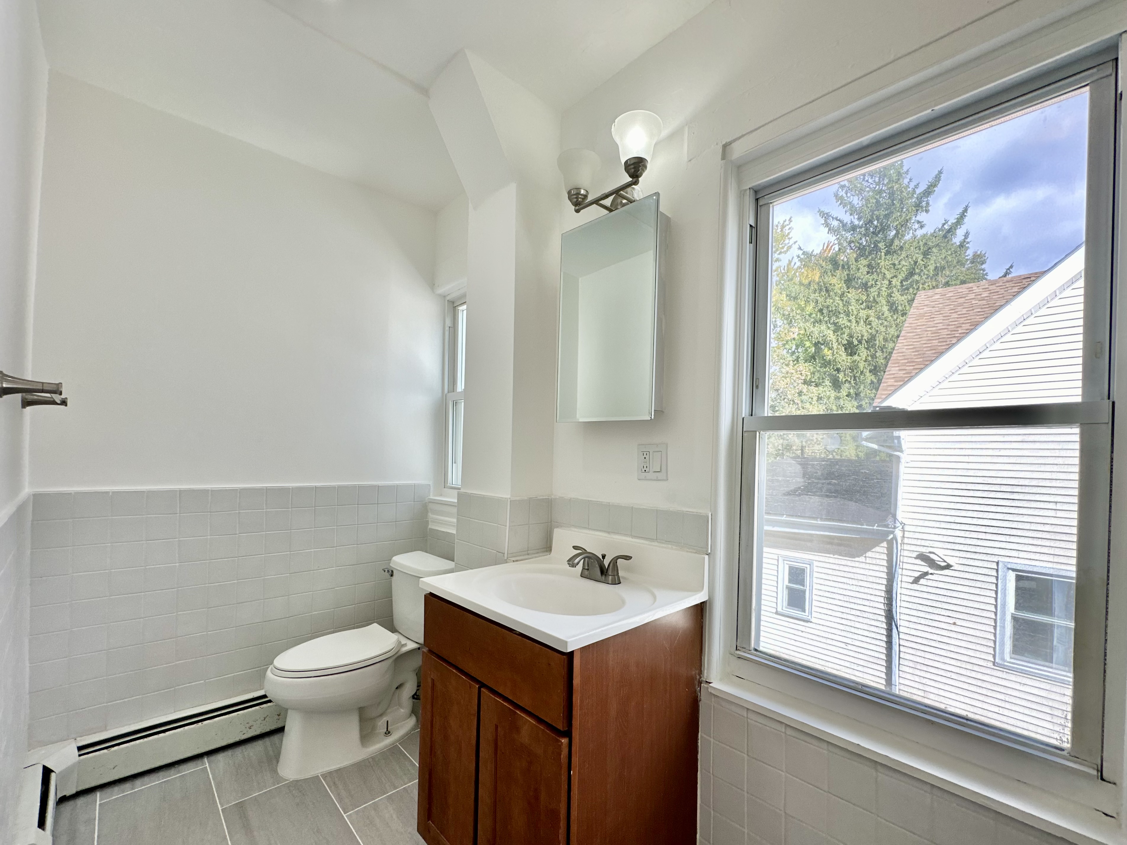 49 Chestnut Ave, Jamaica Plain