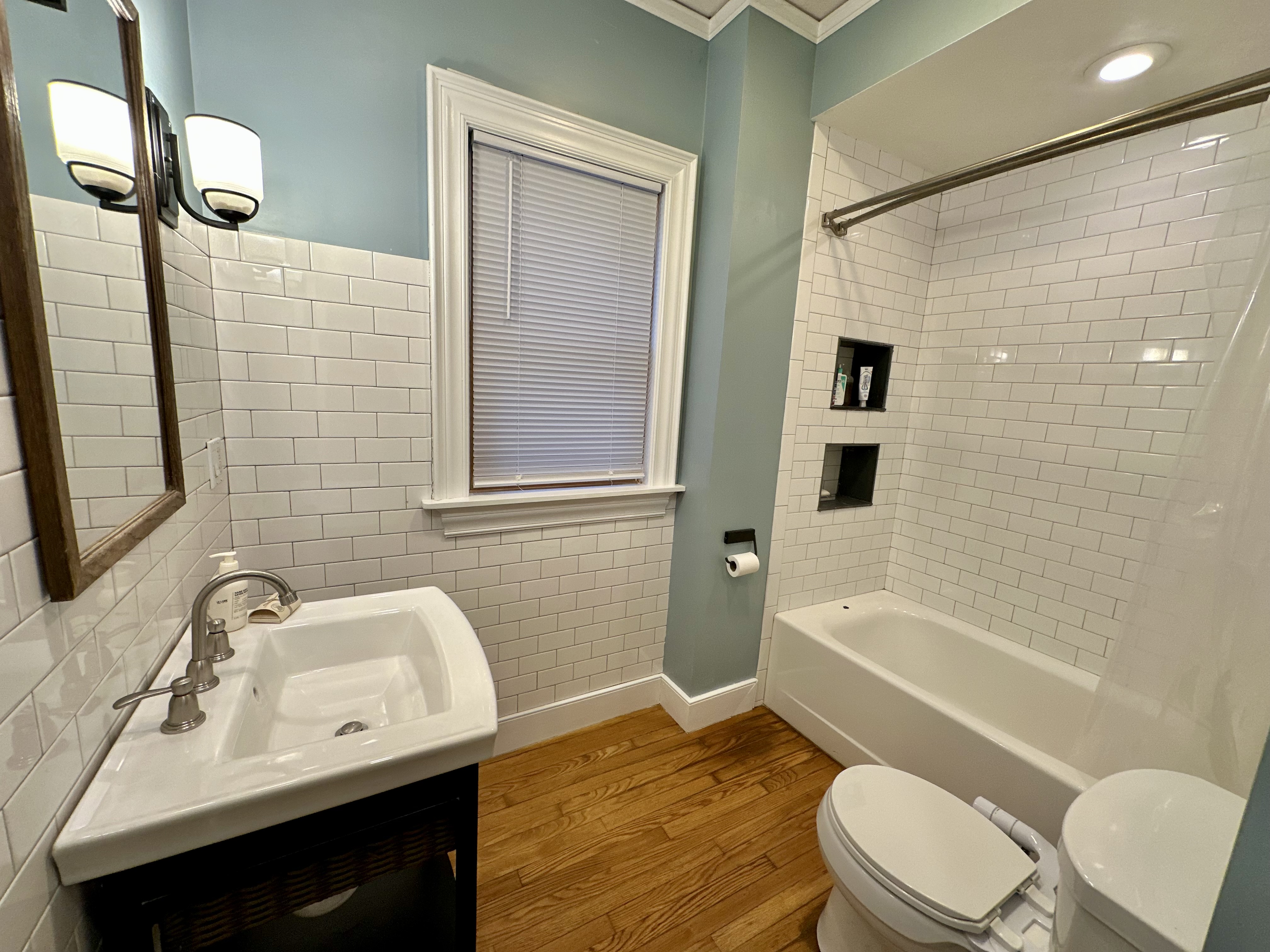 13 Gordon St, Jamaica Plain