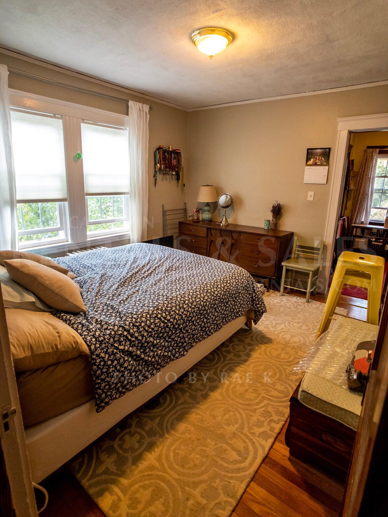 2 bed, 1 bath apartment for rent at 40 Saint Joseph St Unit 2, Jamaica Plain — photo 9 of 13
