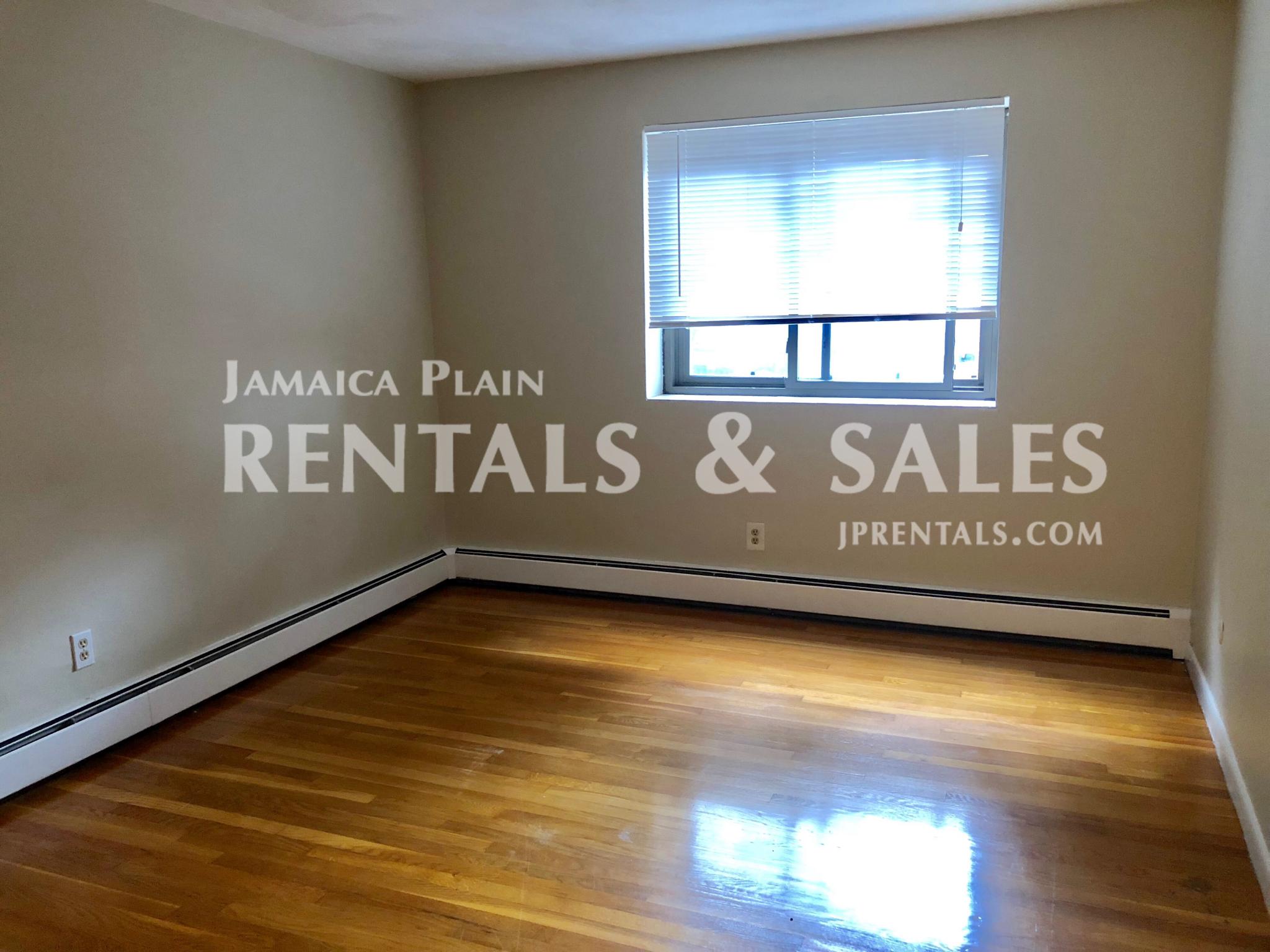 171 South St, Jamaica Plain