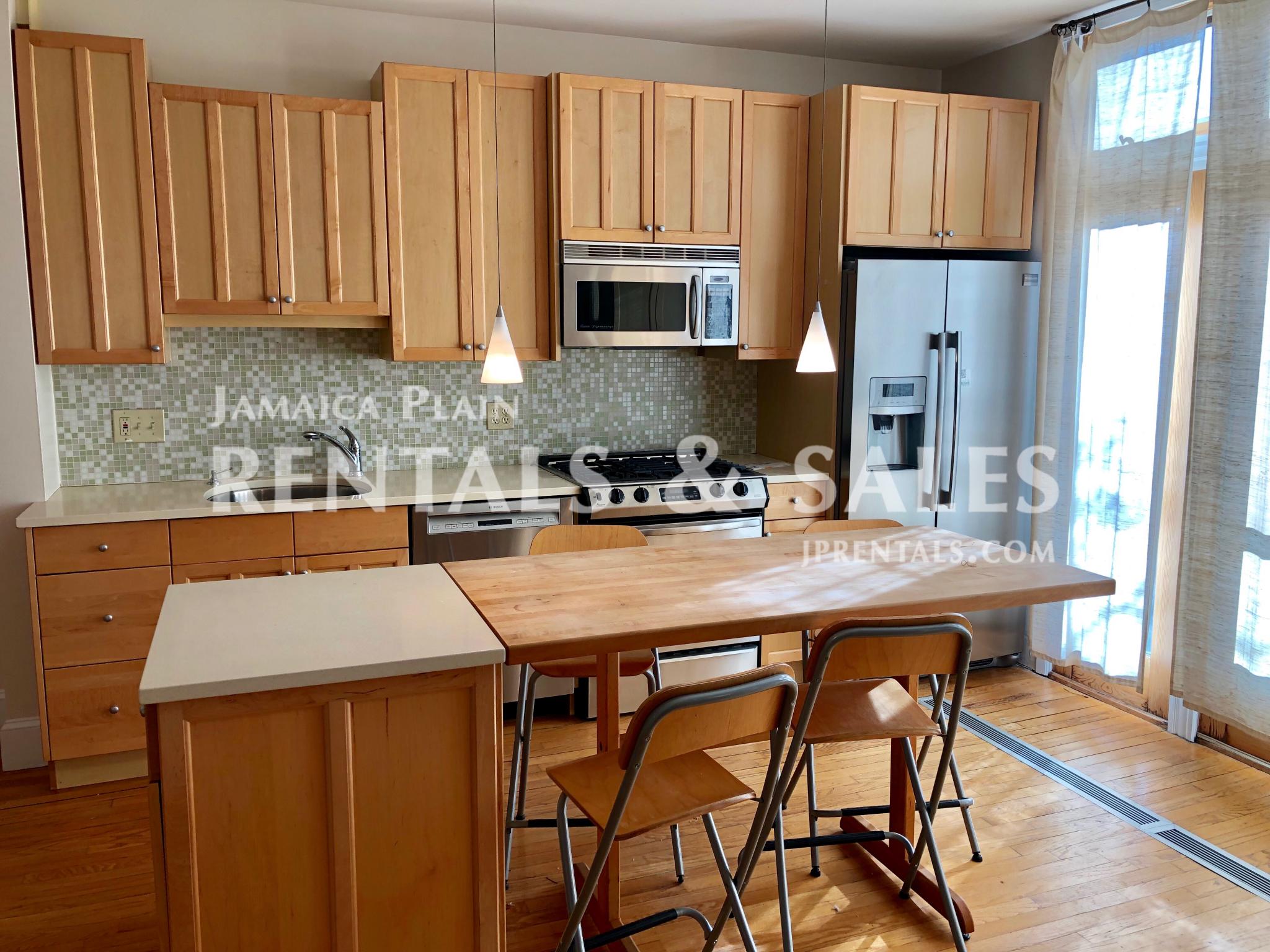 1 bed, 1 bath apartment for rent at 55 Rossmore Rd Unit 1, Jamaica Plain