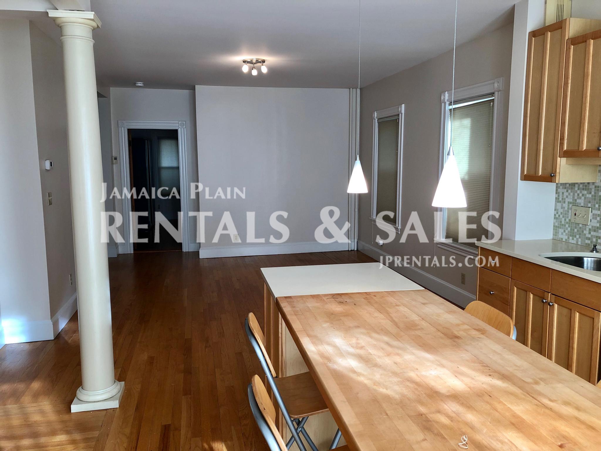 1 bed, 1 bath apartment for rent at 55 Rossmore Rd Unit 1, Jamaica Plain — photo 7 of 15