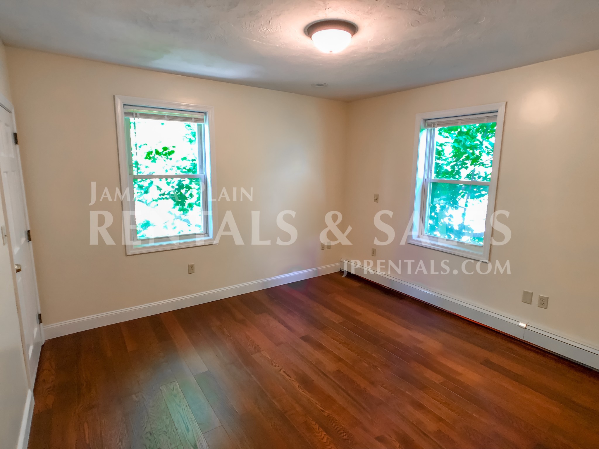 17 Orchard, Jamaica Plain