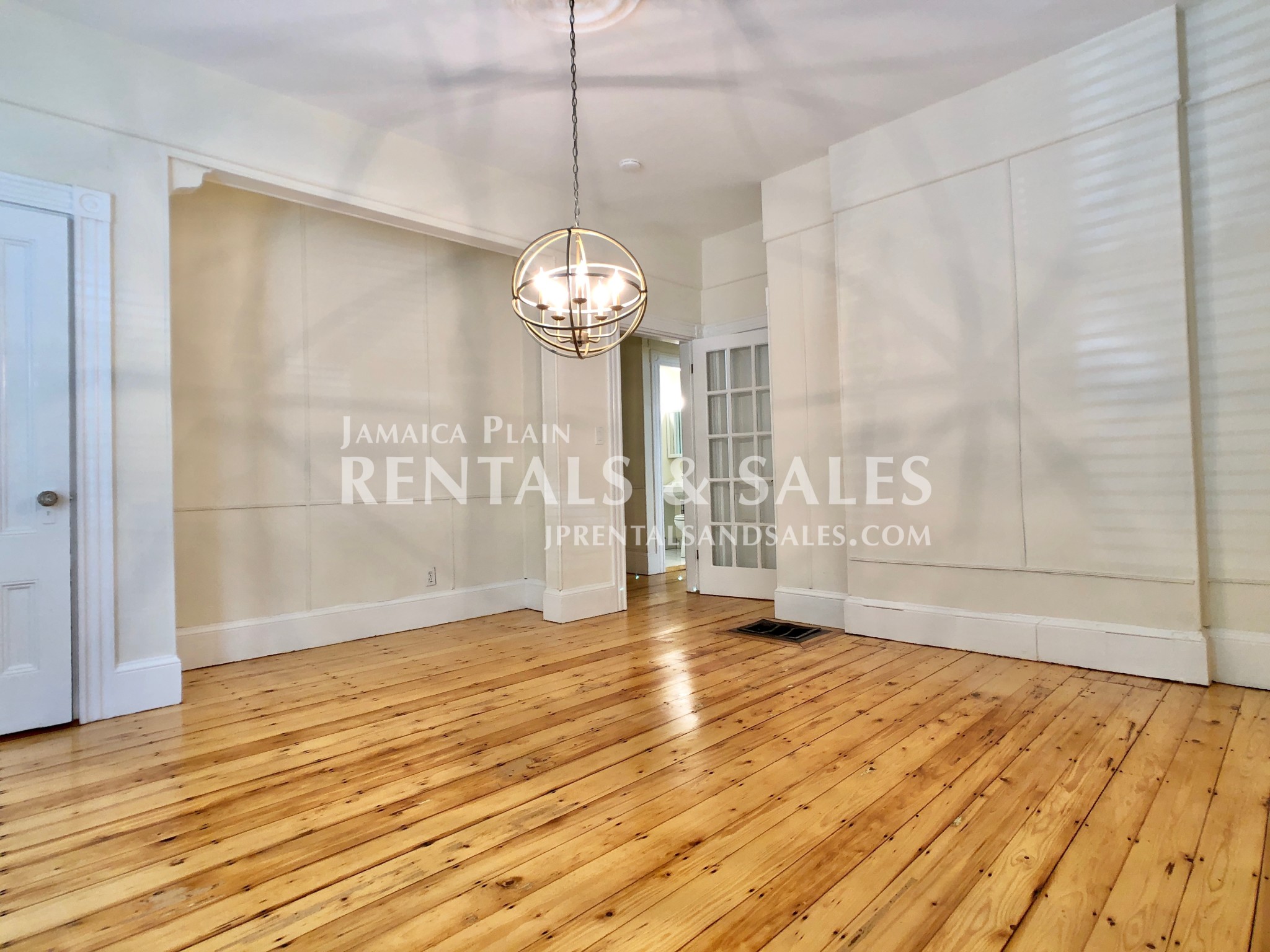 30 Sheridan St, Jamaica Plain