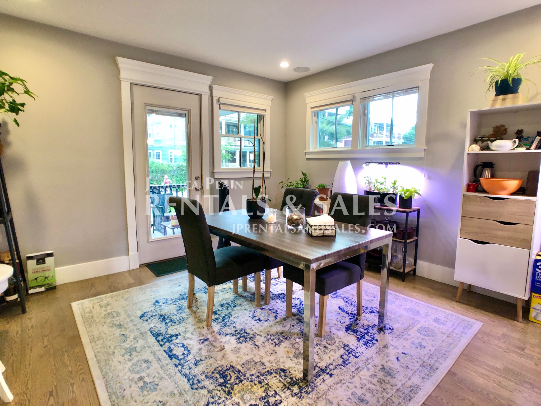 88 Rossmore Rd, Jamaica Plain