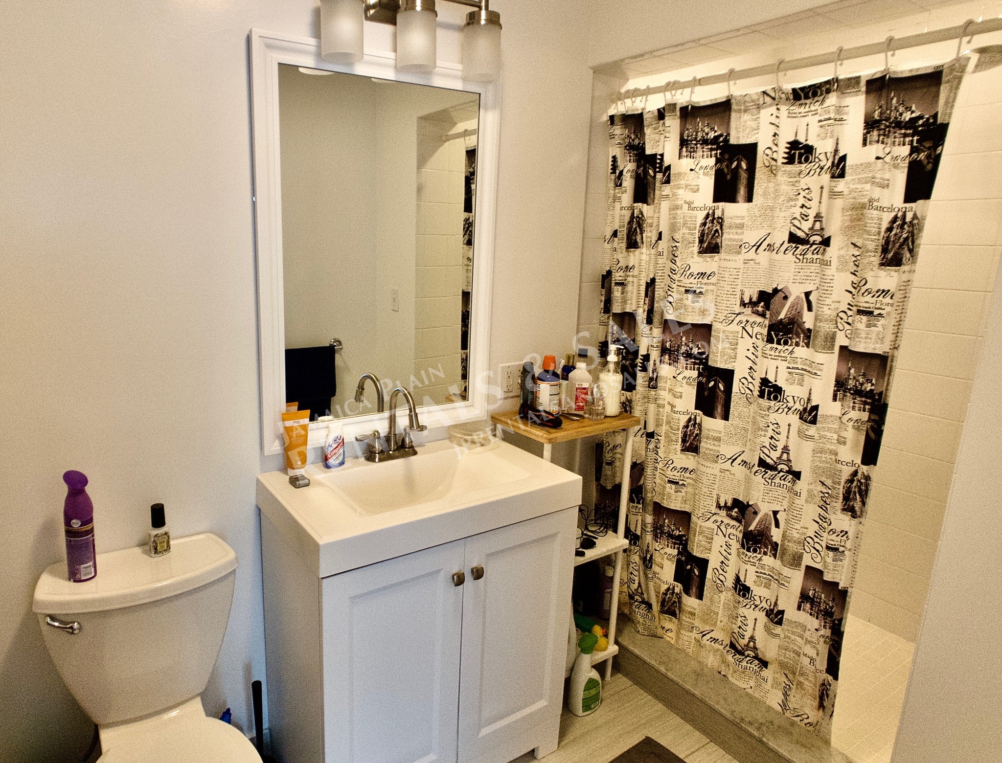 332 Jamaicaway, Jamaica Plain