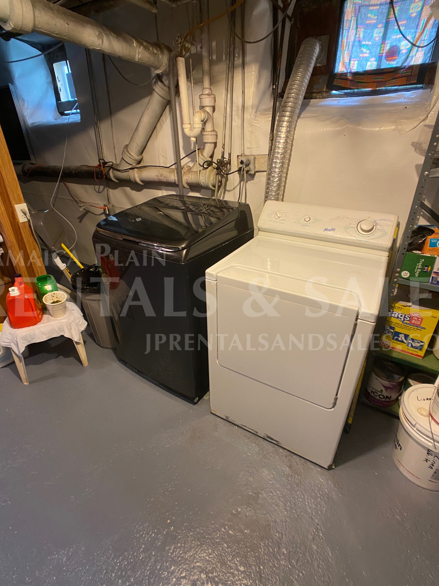 2 bed, 1 bath apartment for rent at 56 Robinwood Ave Unit 2, Jamaica Plain — photo 17 of 19