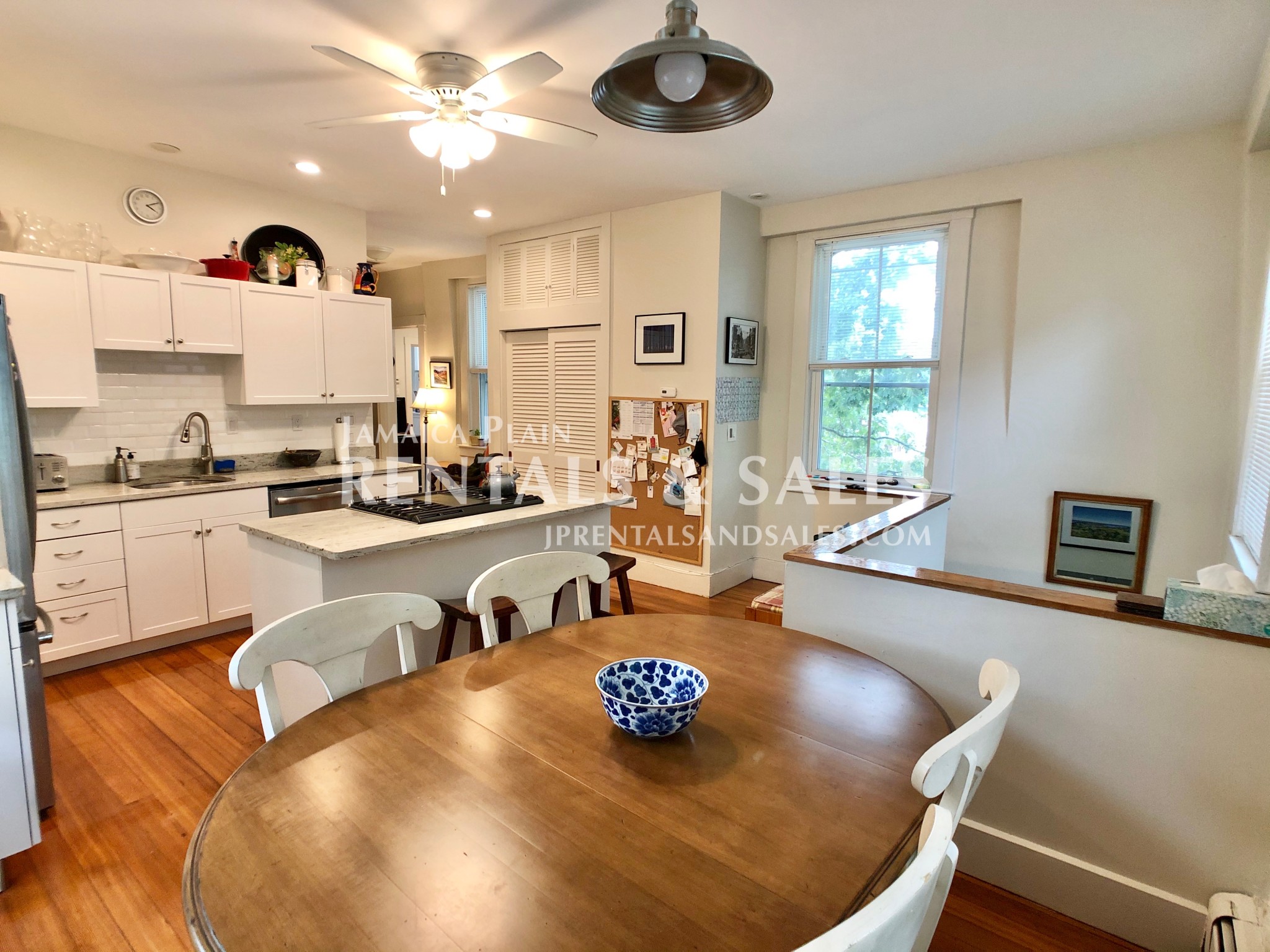 3 bed, 2 bath apartment for rent at 61 Pond St Unit 2, Jamaica Plain — photo 2 of 27
