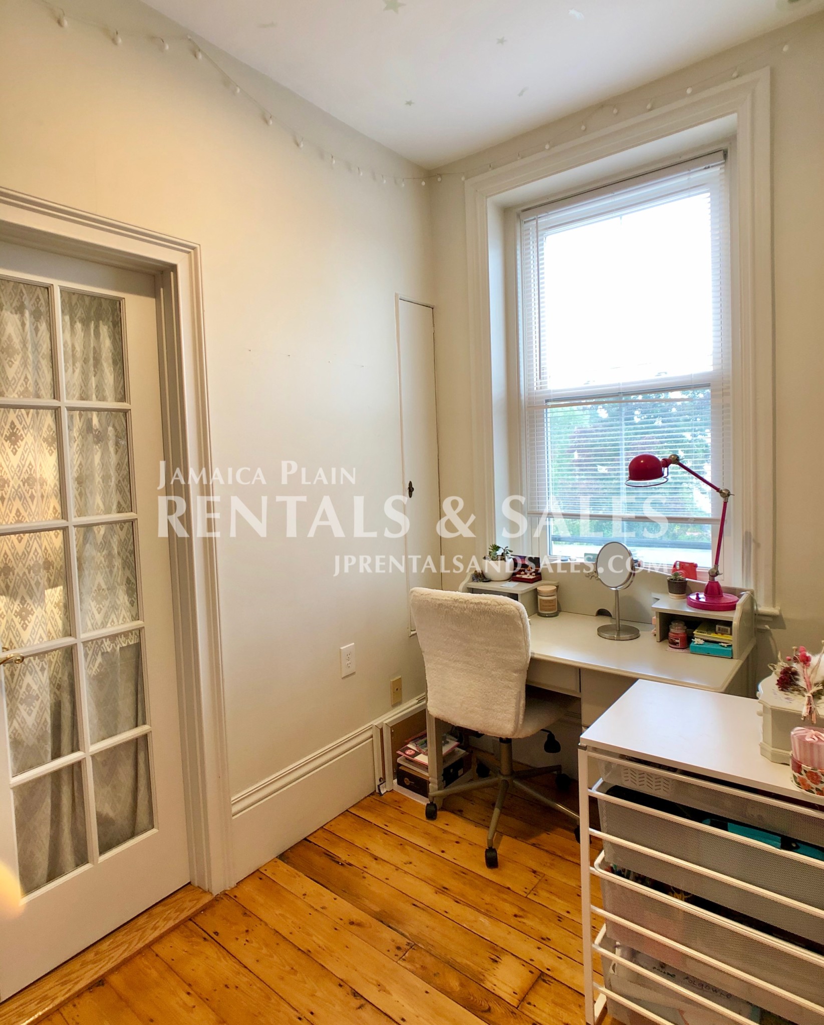 3 bed, 2 bath apartment for rent at 61 Pond St Unit 2, Jamaica Plain — photo 20 of 27
