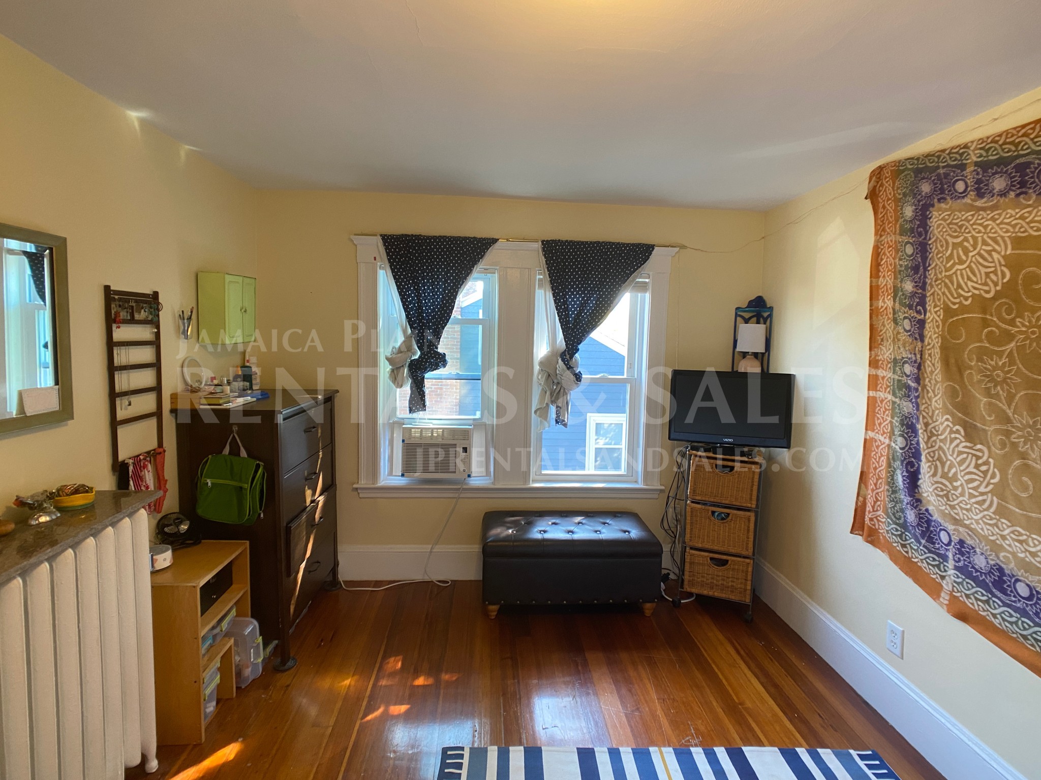 1 bed, 1 bath apartment for rent at 8 Mendelssohn St Unit 3, Roslindale — photo 9 of 14