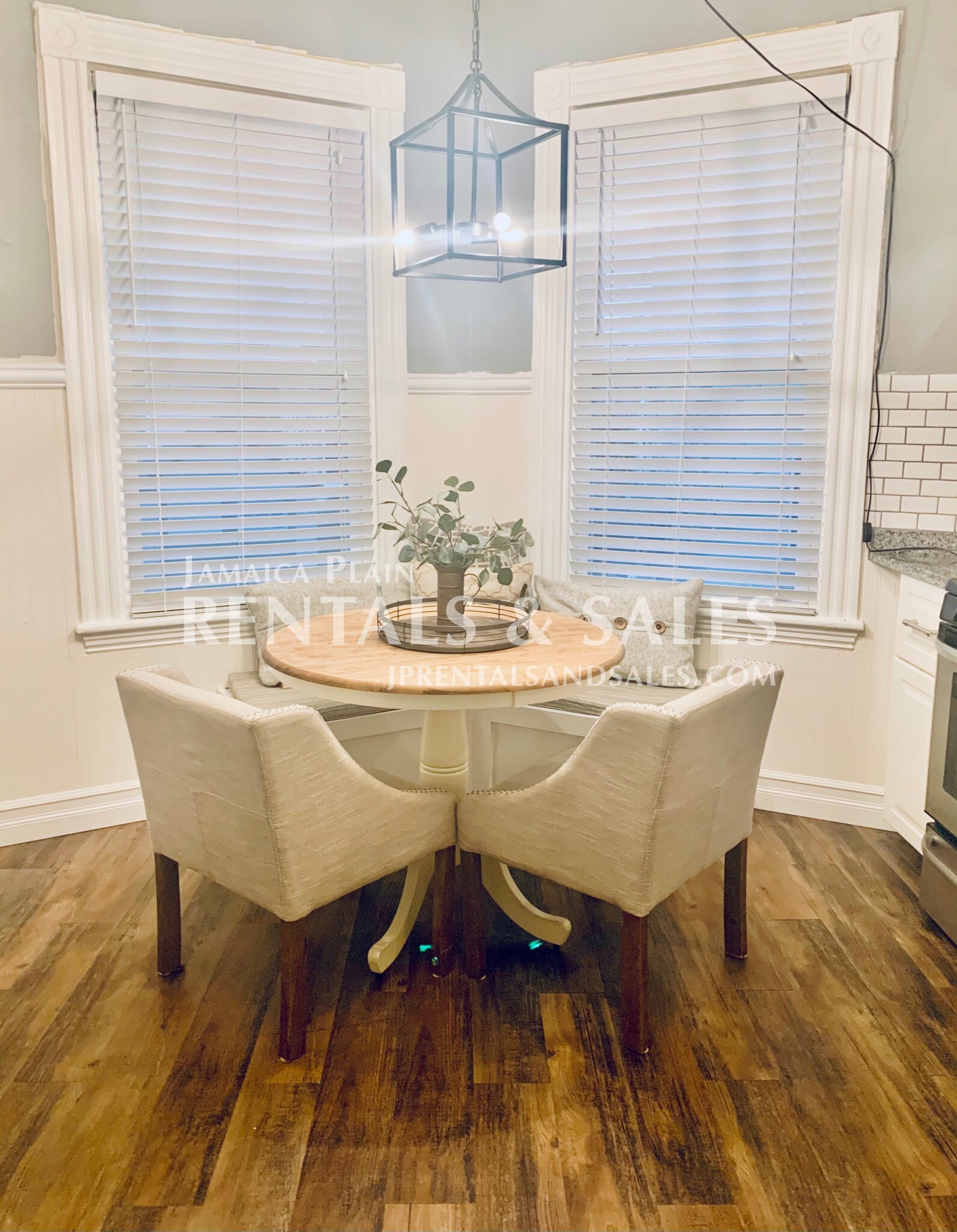 2 bed, 1 bath apartment for rent at 64 Mozart St Unit 1, Jamaica Plain — photo 5 of 14