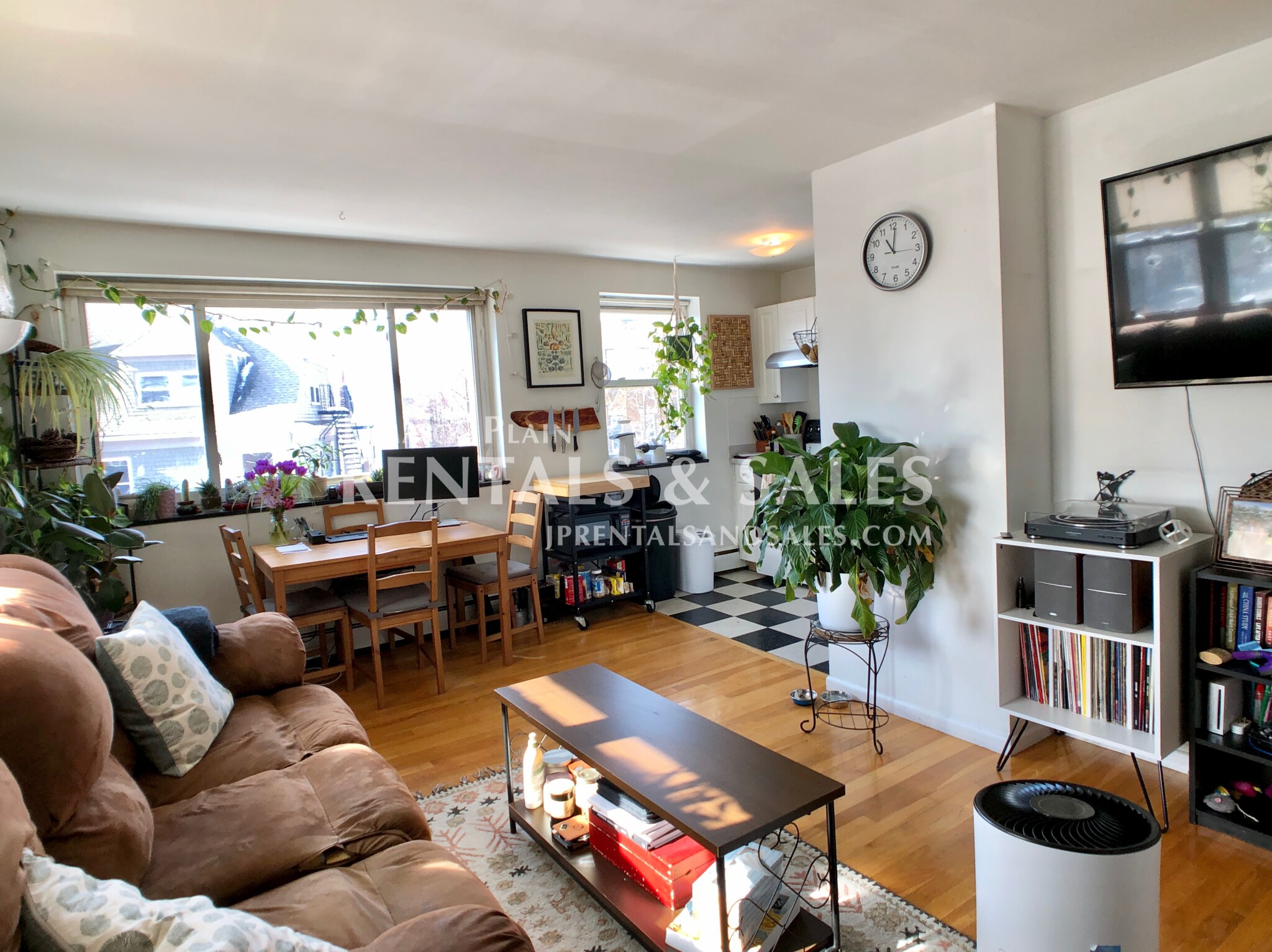 594 Centre St, Jamaica Plain