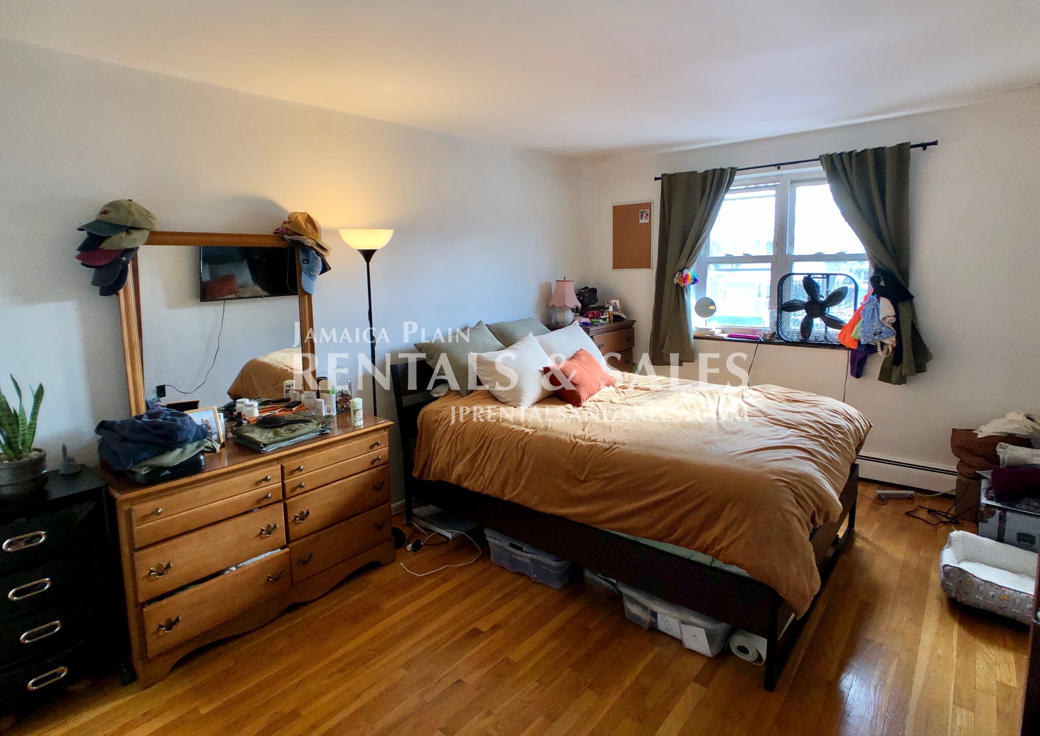 594 Centre St, Jamaica Plain