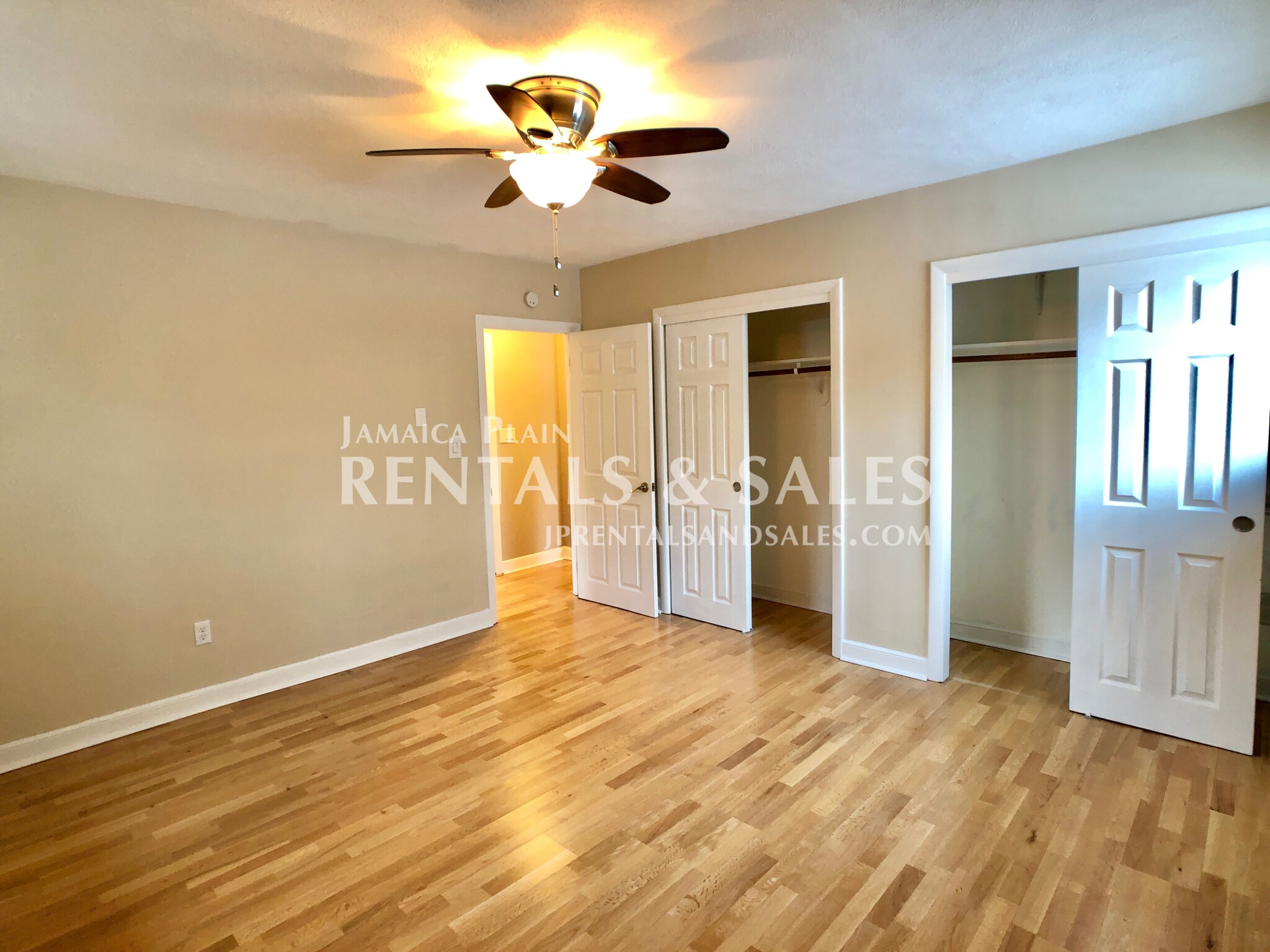 2 bed, 1 bath apartment for rent at 18 Pond St Unit 1, Jamaica Plain — photo 8 of 13