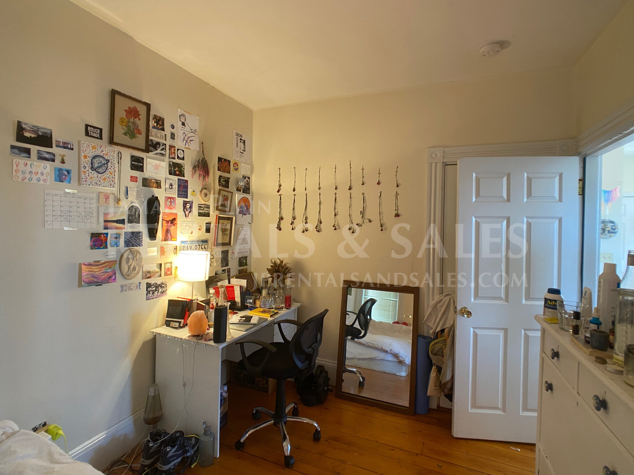 4 bed, 1 bath apartment for rent at 32 Fisher Ave Unit 1 CO, Jamaica Plain — photo 16 of 18