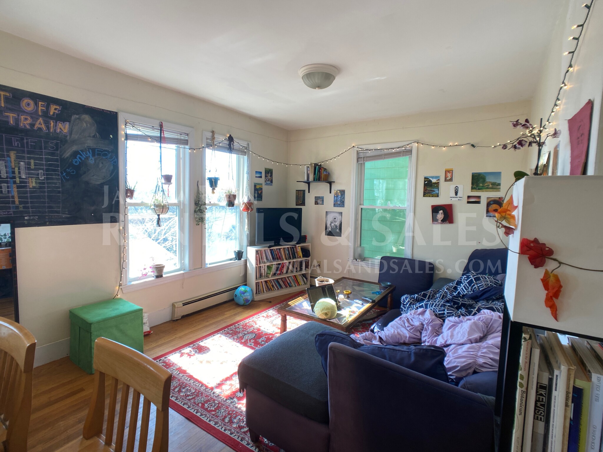 4 bed, 1 bath apartment for rent at 32 Fisher Ave Unit 1 CO, Jamaica Plain — photo 5 of 18