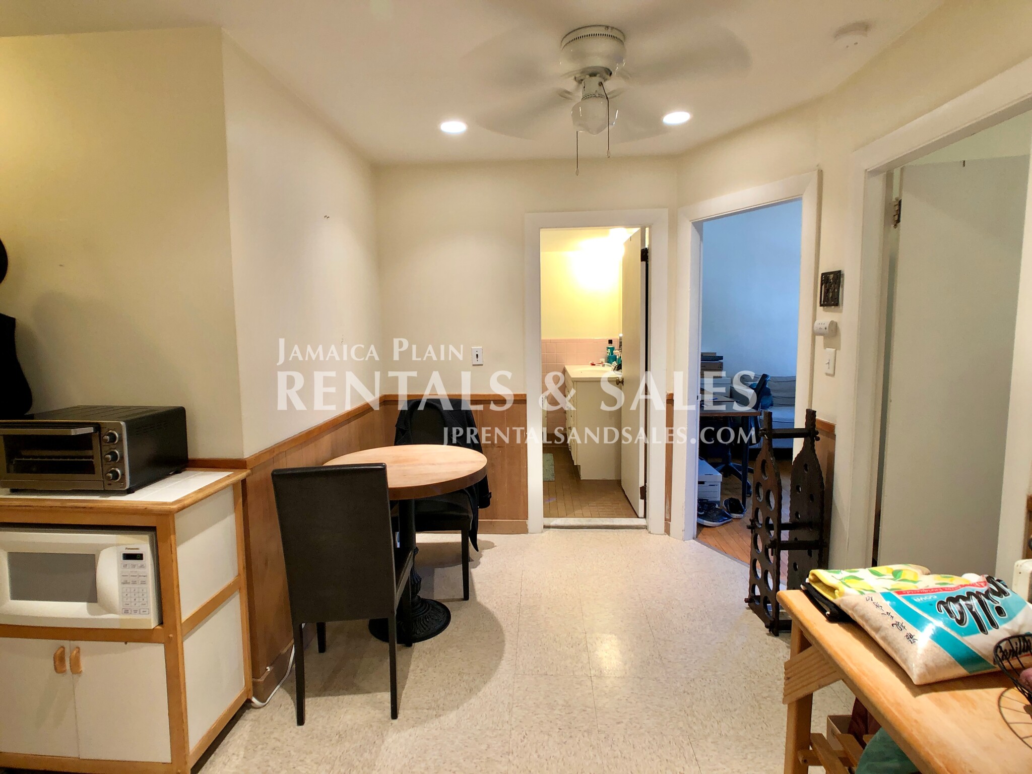 590 Centre St, Jamaica Plain