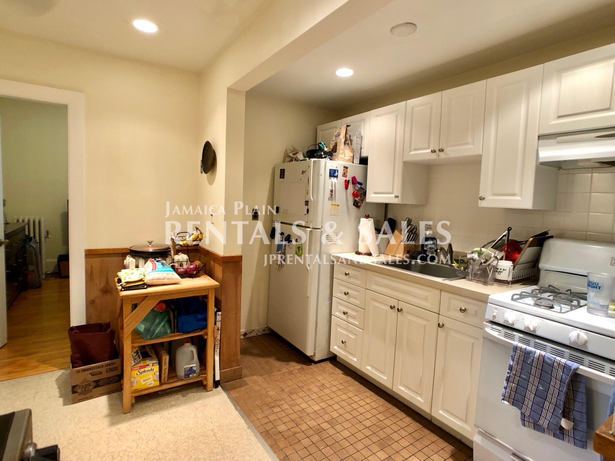 590 Centre St, Jamaica Plain