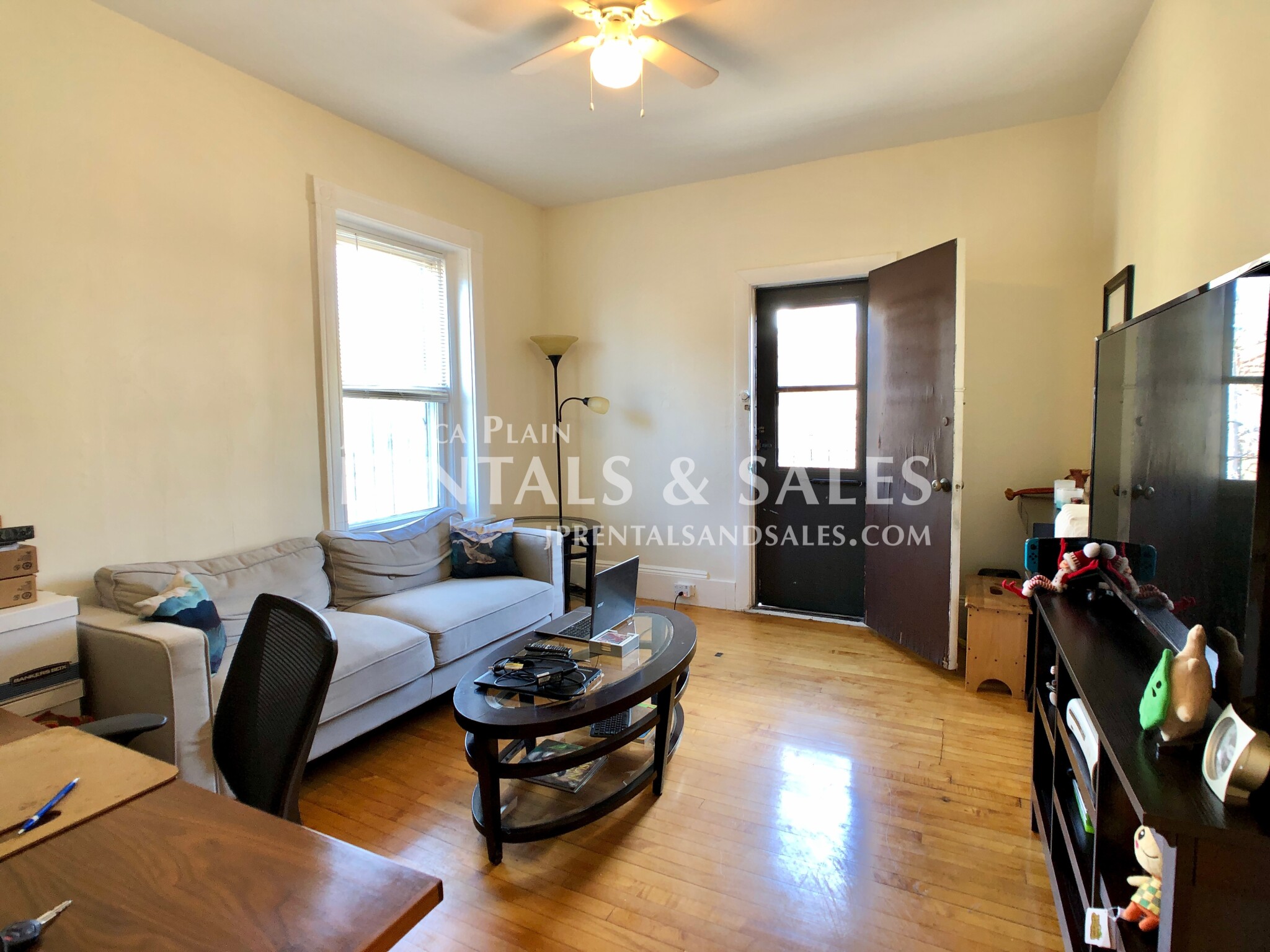 590 Centre St, Jamaica Plain