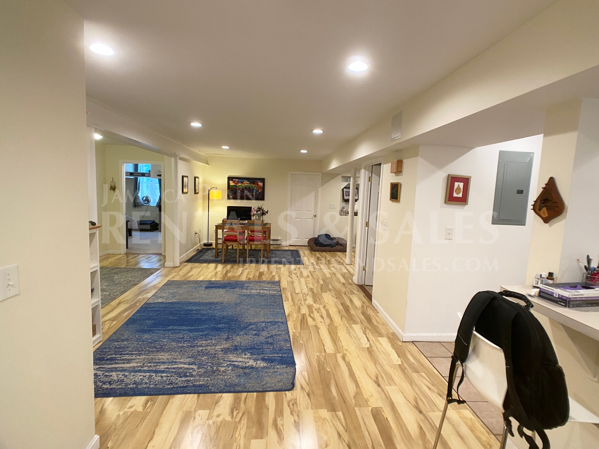 480 Jamaicaway, Jamaica Plain