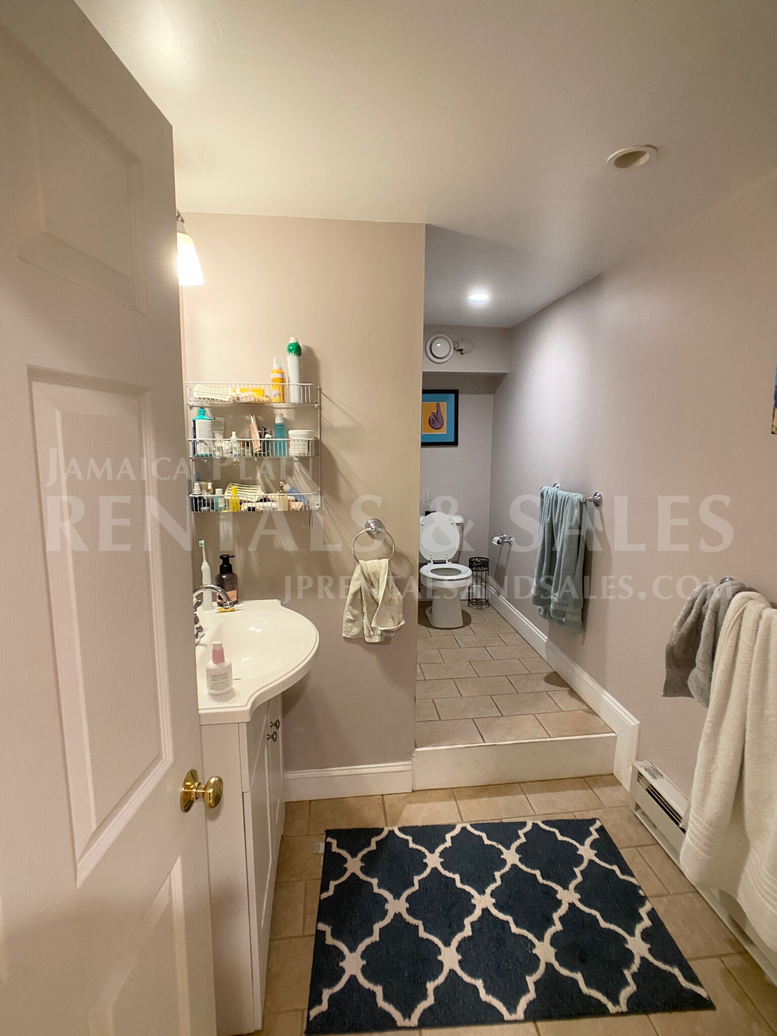 480 Jamaicaway, Jamaica Plain