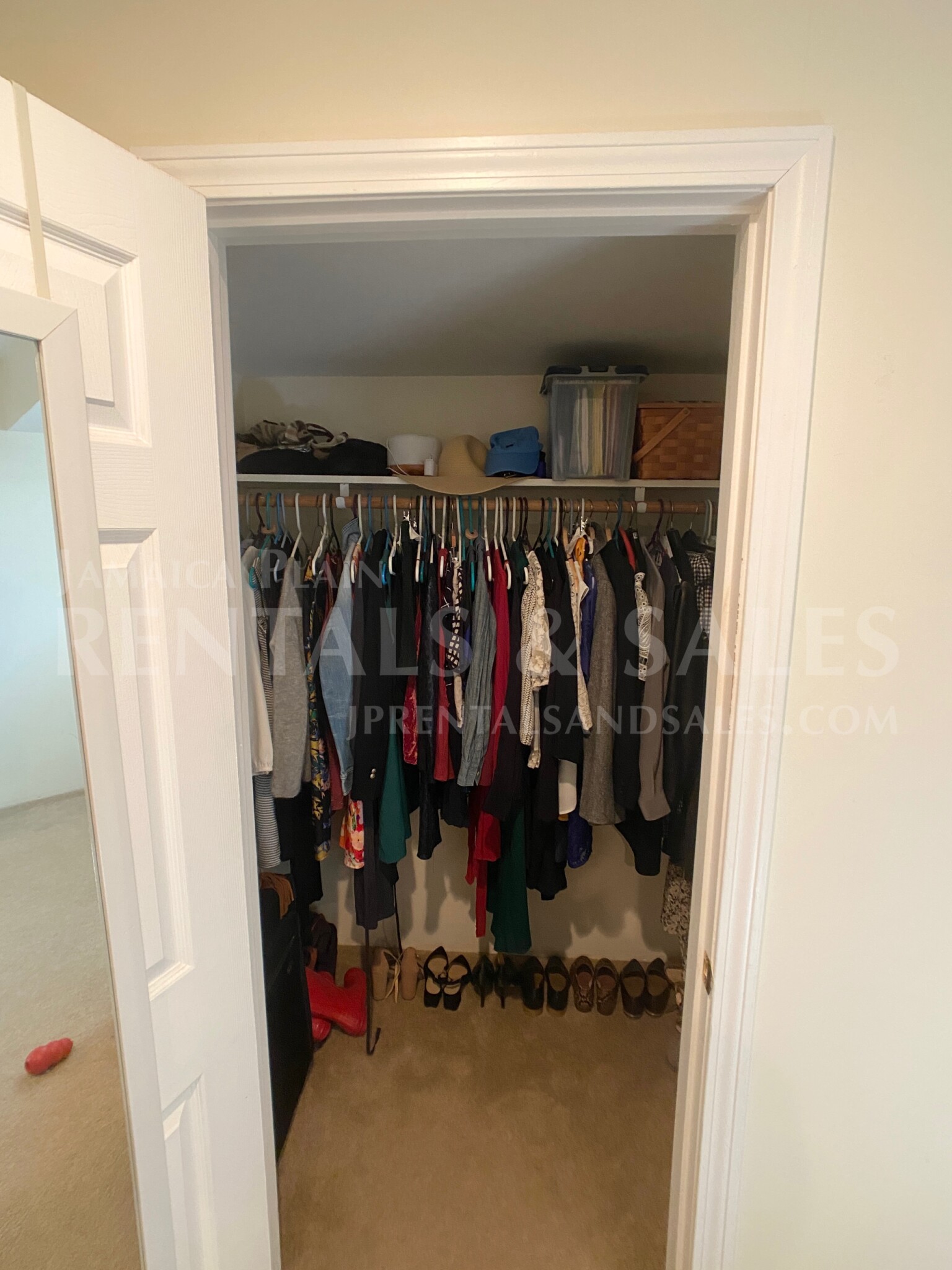 480 Jamaicaway, Jamaica Plain