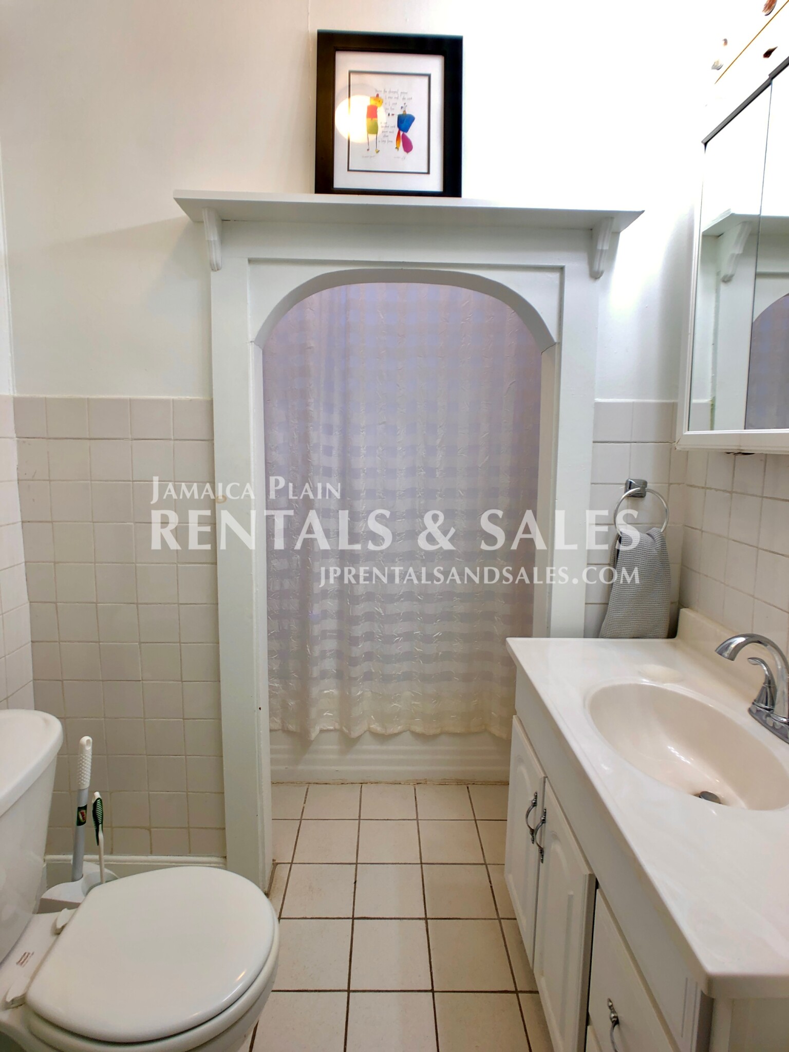 31 Burroughs St, Jamaica Plain