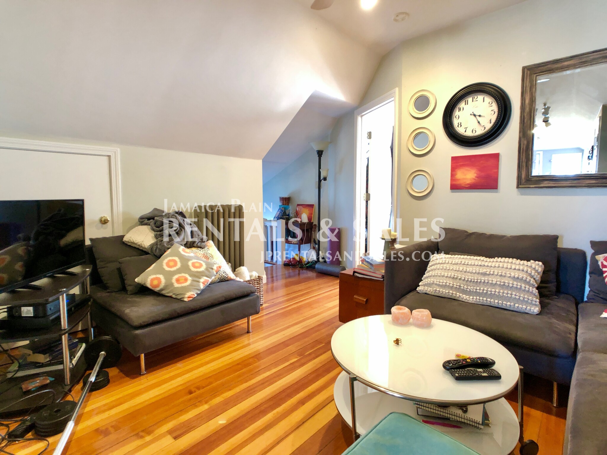 10 Garth Rd, West Roxbury