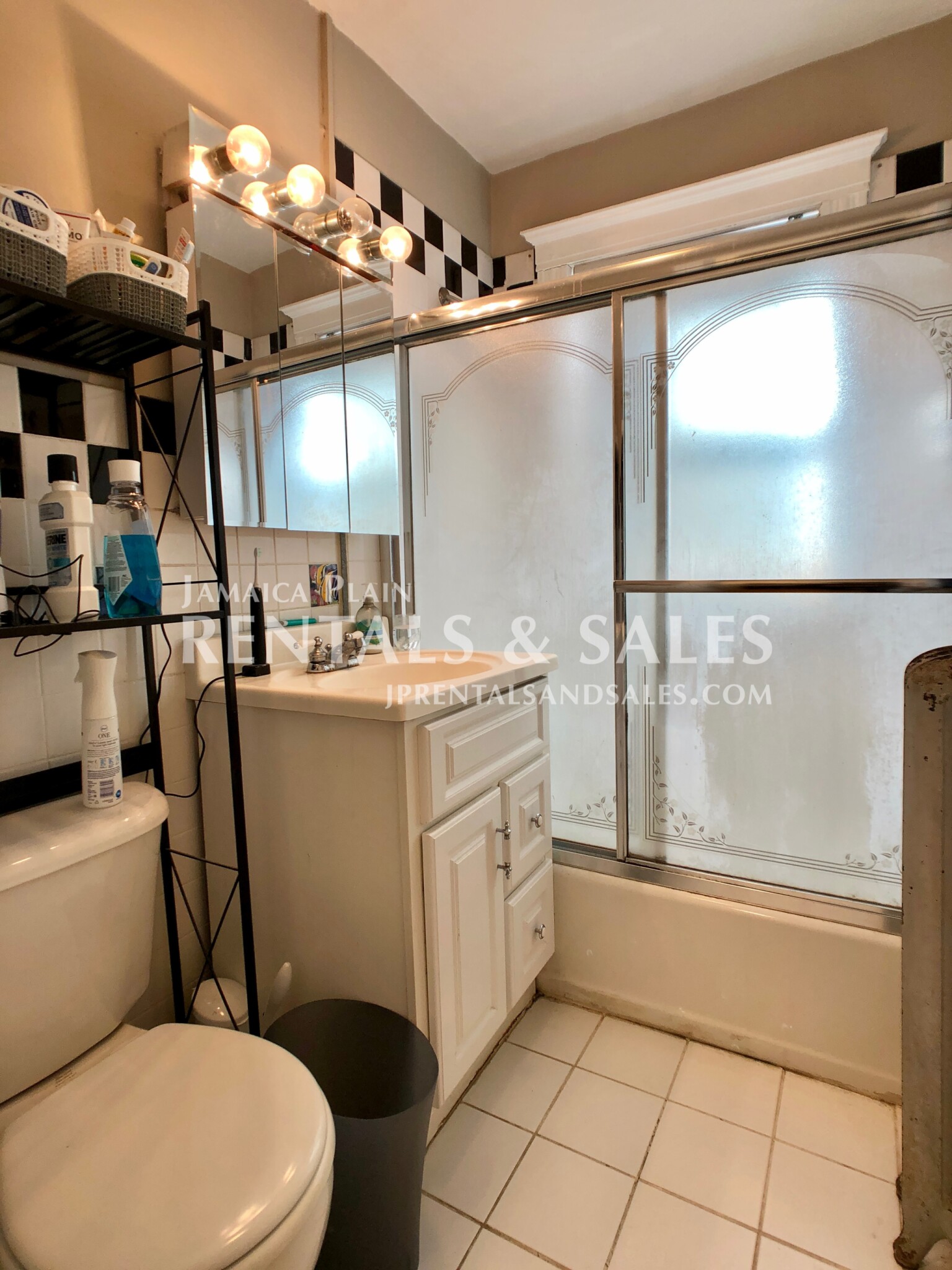 1 bed, 1 bath apartment for rent at 48 Boylston St Unit 2L, Jamaica Plain — photo 8 of 12