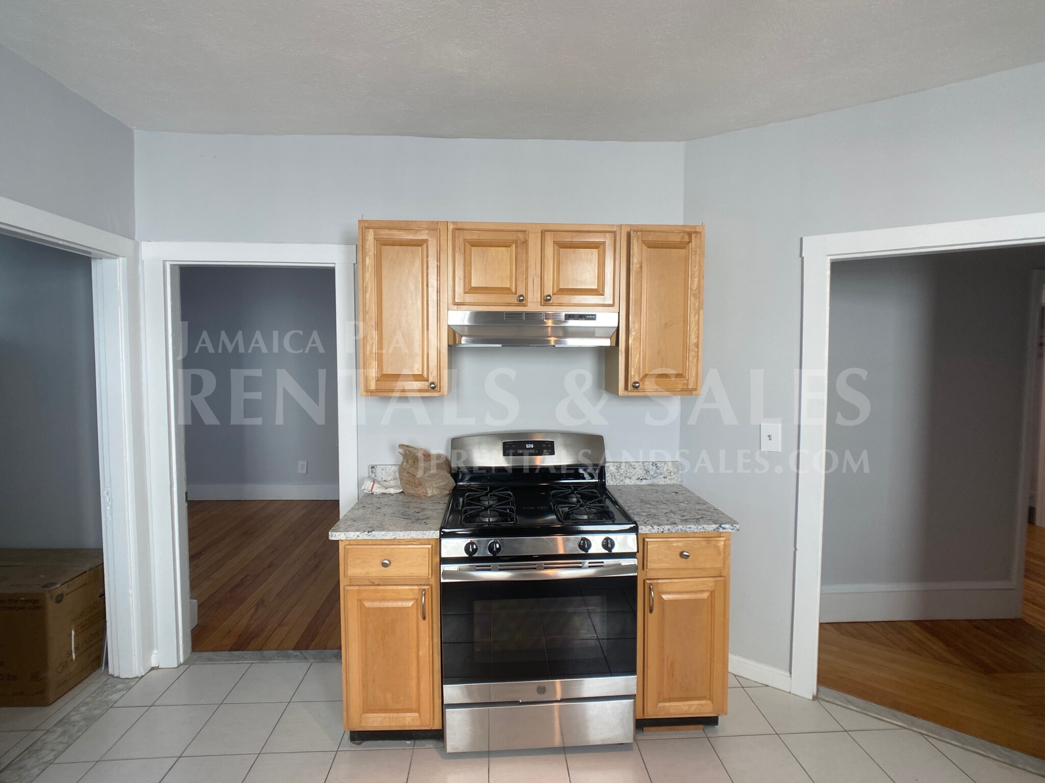 156 South St, Jamaica Plain