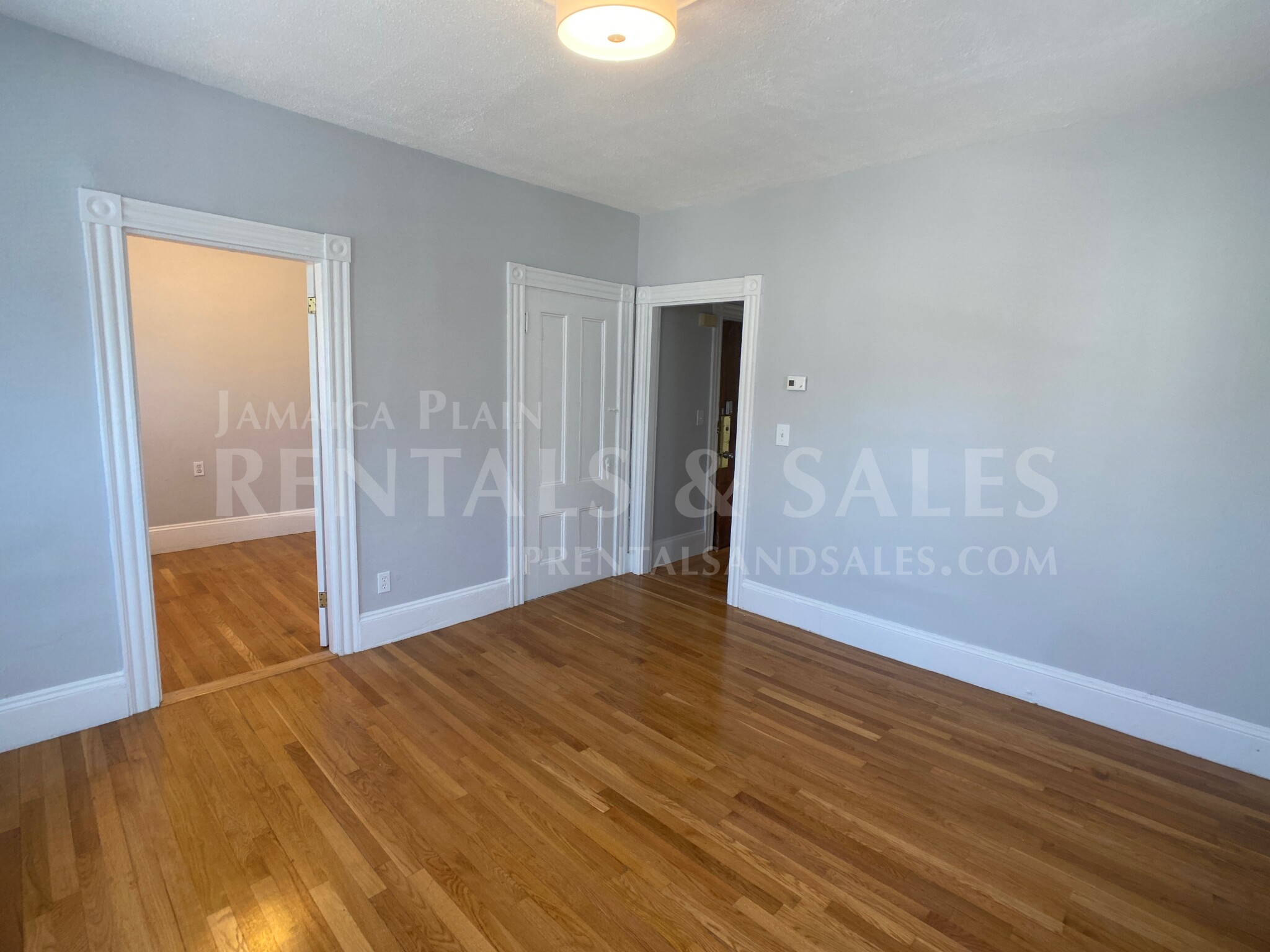 156 South St, Jamaica Plain