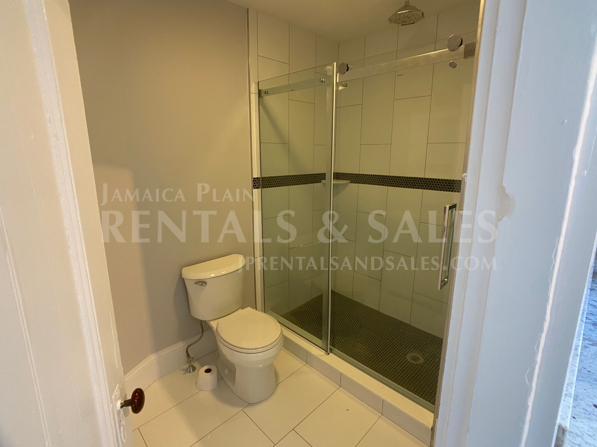 156 South St, Jamaica Plain