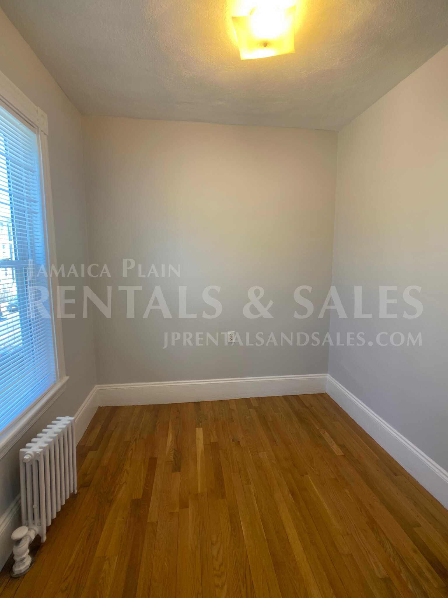 156 South St, Jamaica Plain