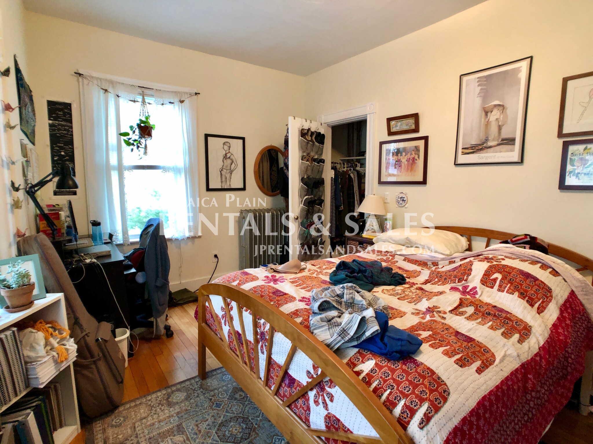 12 Agassiz Park, Jamaica Plain