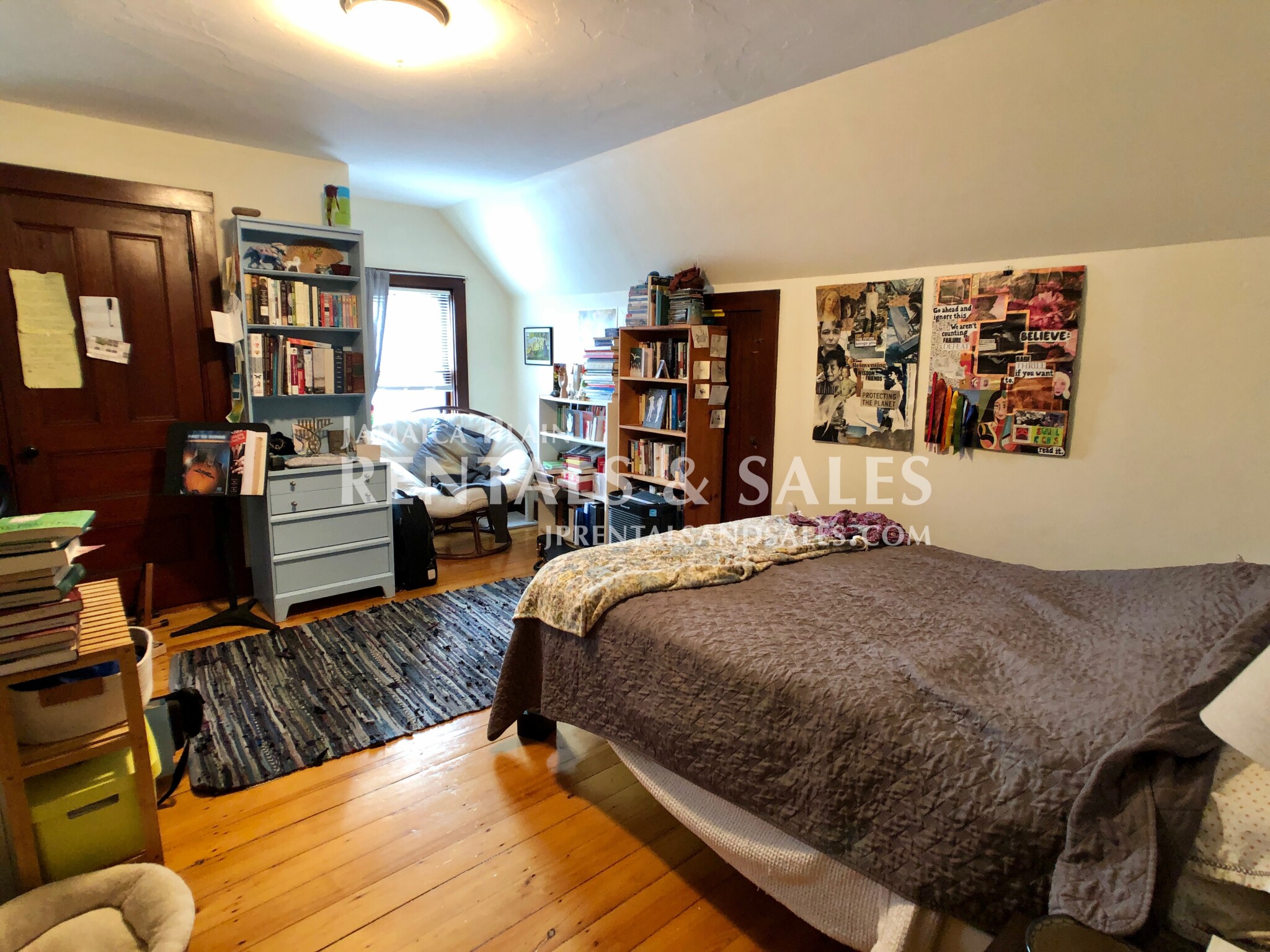 12 Agassiz Park, Jamaica Plain