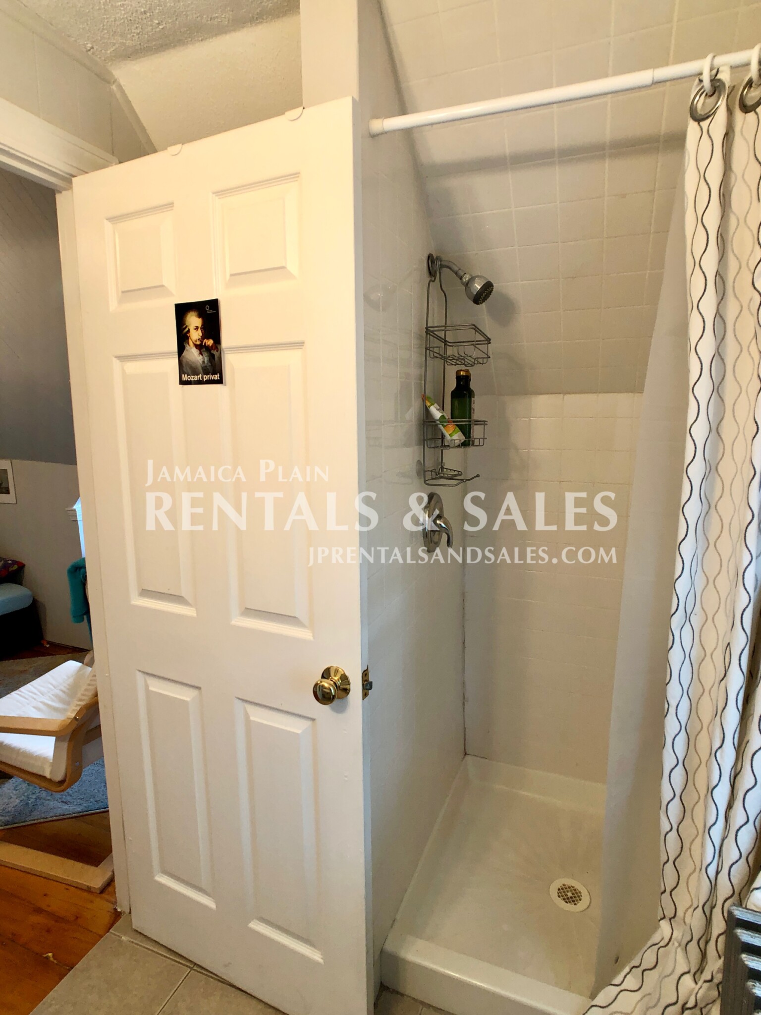 12 Agassiz Park, Jamaica Plain