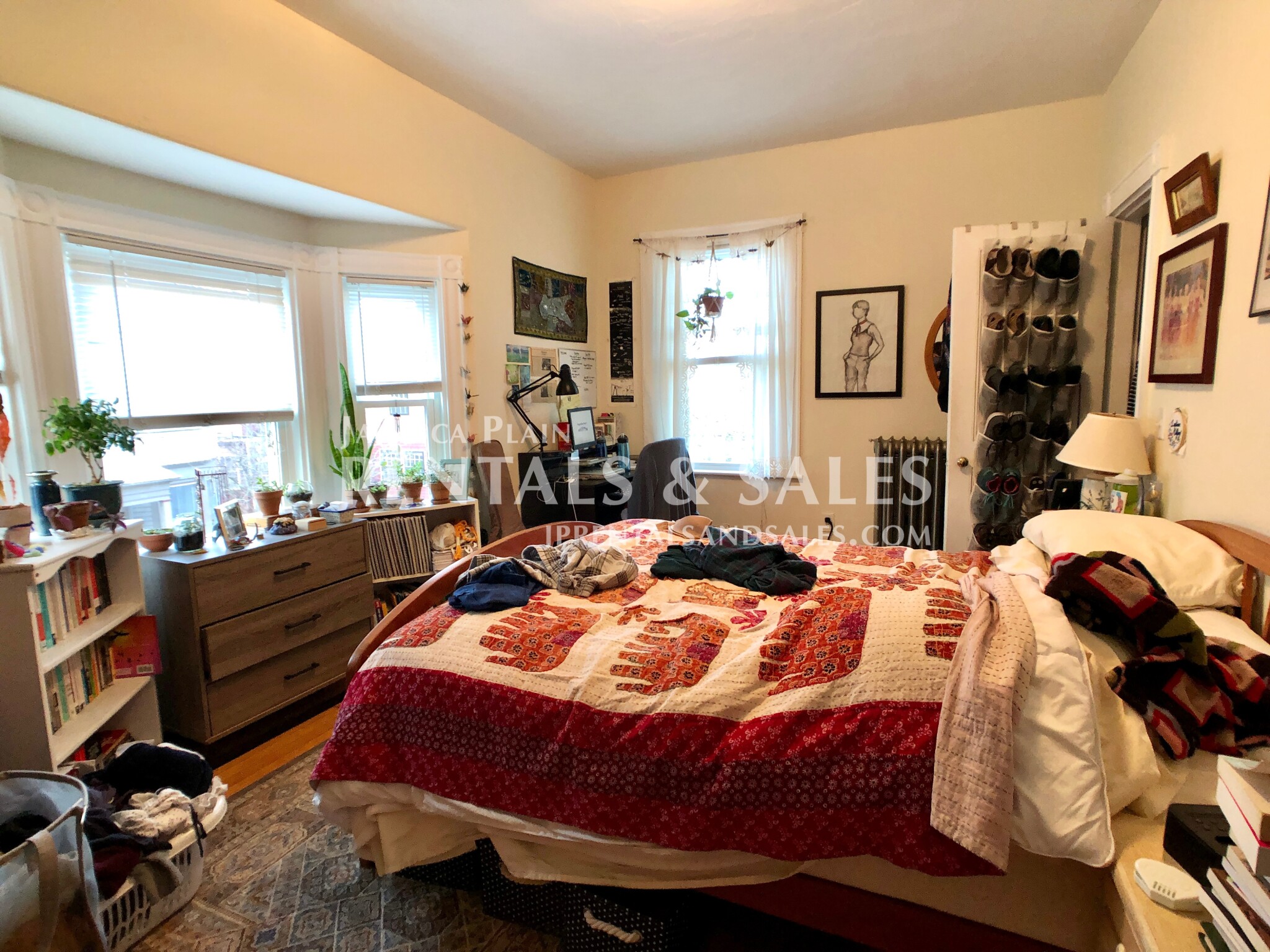 12 Agassiz Park, Jamaica Plain