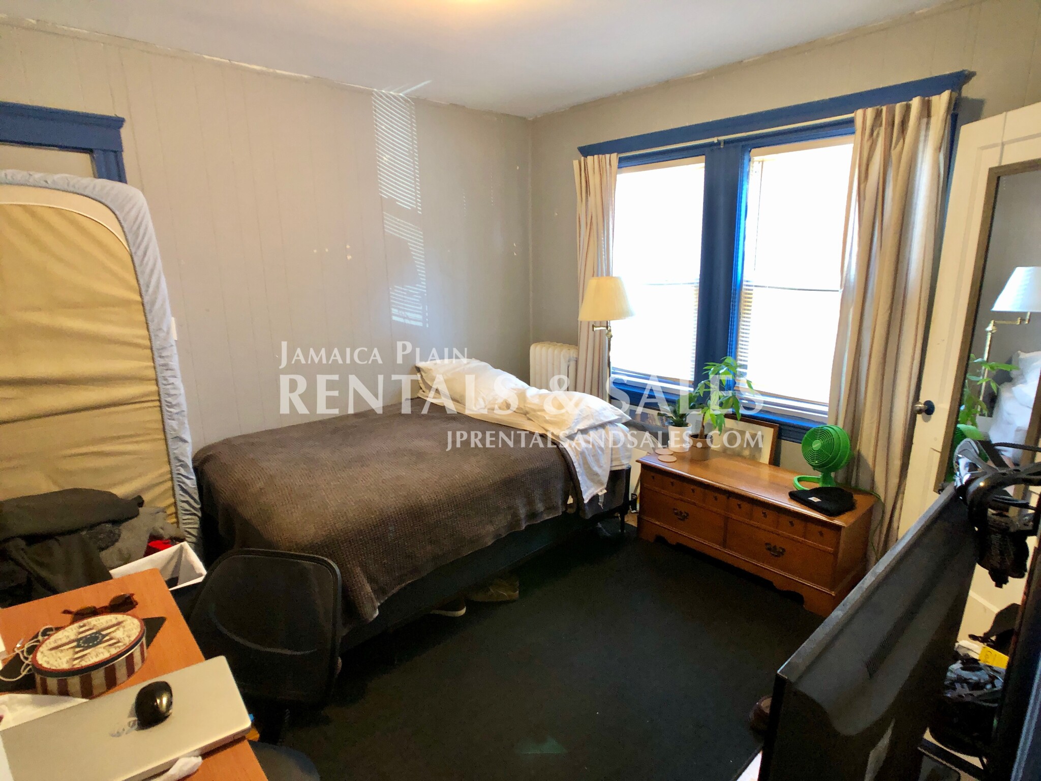 3 bed, 1 bath apartment for rent at 16 Lourdes Unit 2, Jamaica Plain — photo 15 of 19