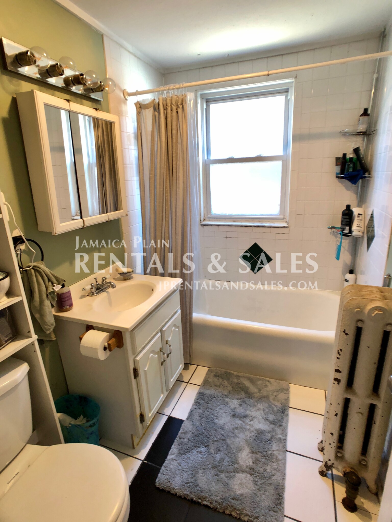3 bed, 1 bath apartment for rent at 16 Lourdes Unit 2, Jamaica Plain — photo 19 of 19
