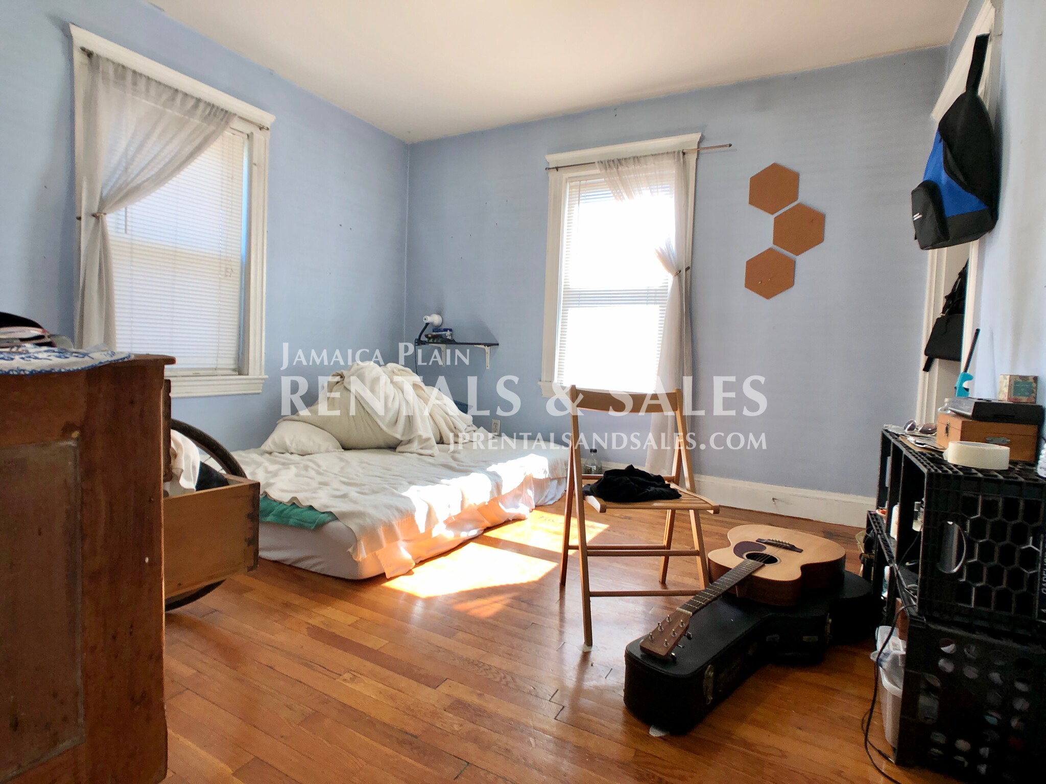 3 bed, 1 bath apartment for rent at 16 Lourdes Unit 2, Jamaica Plain — photo 12 of 19