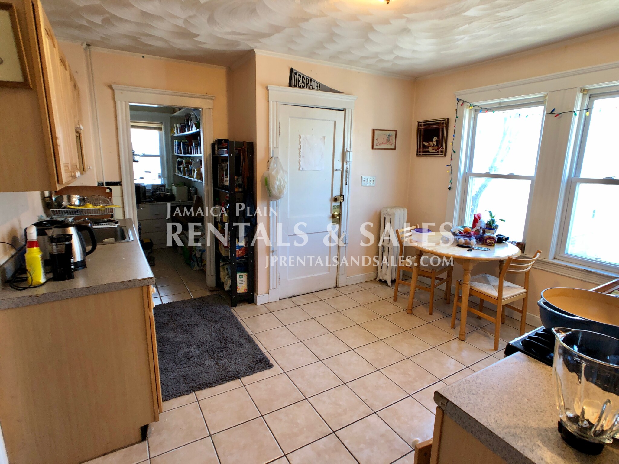 3 bed, 1 bath apartment for rent at 16 Lourdes Unit 2, Jamaica Plain — photo 4 of 19