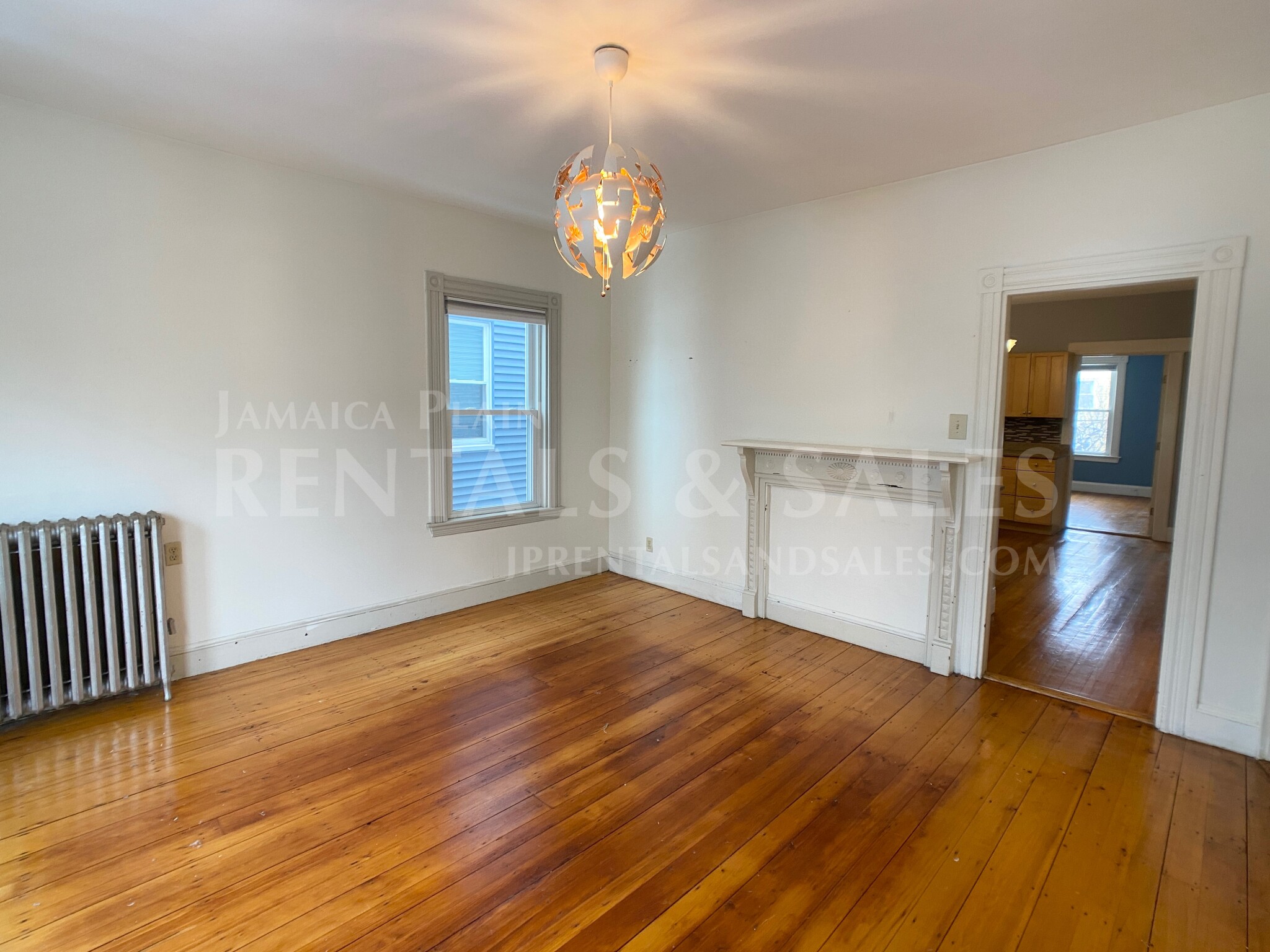 3 bed, 1 bath apartment for rent at 55 Rossmore Rd Unit 2 CO, Jamaica Plain — photo 12 of 16